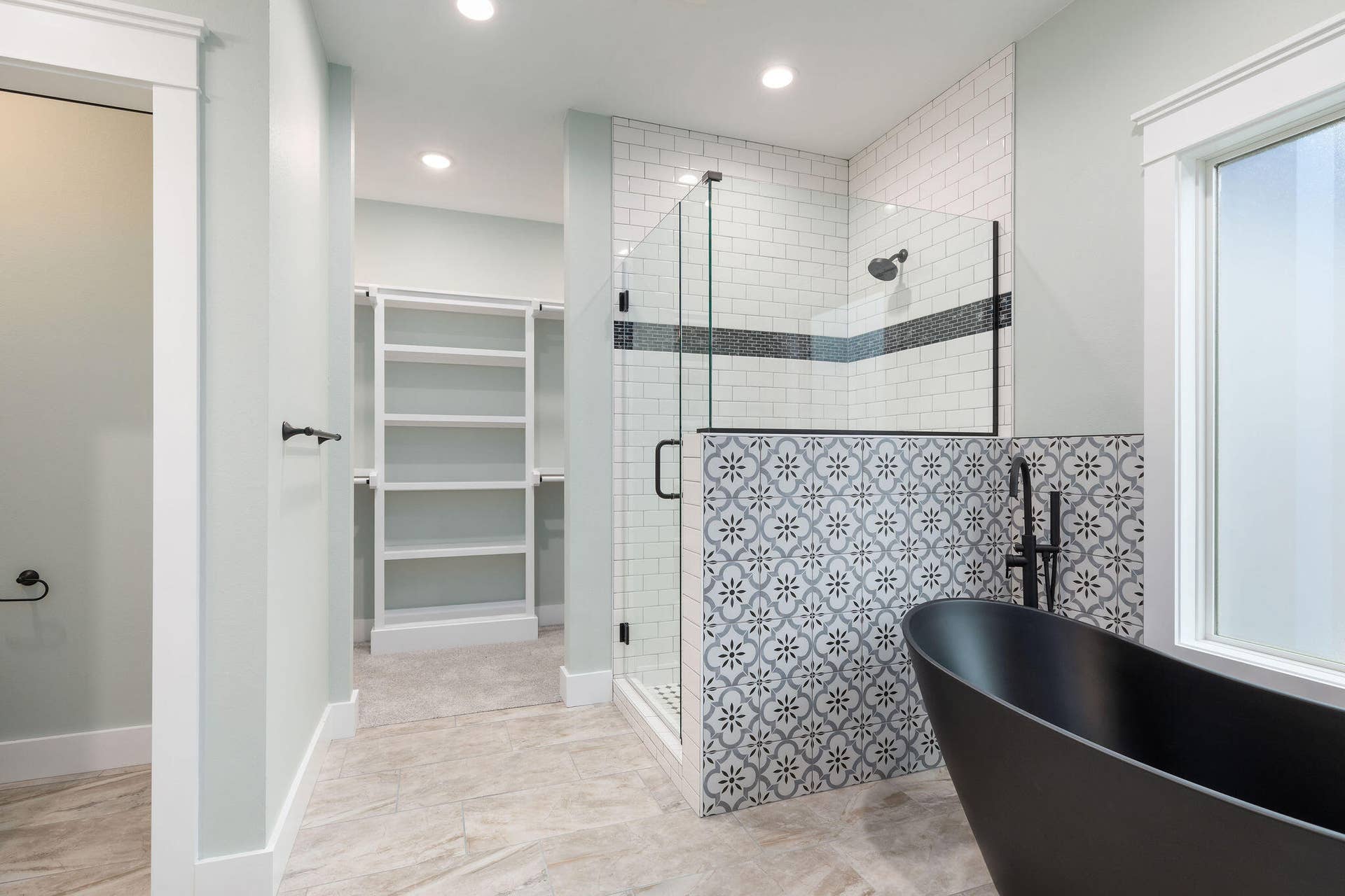 411SilverwoodCir-18