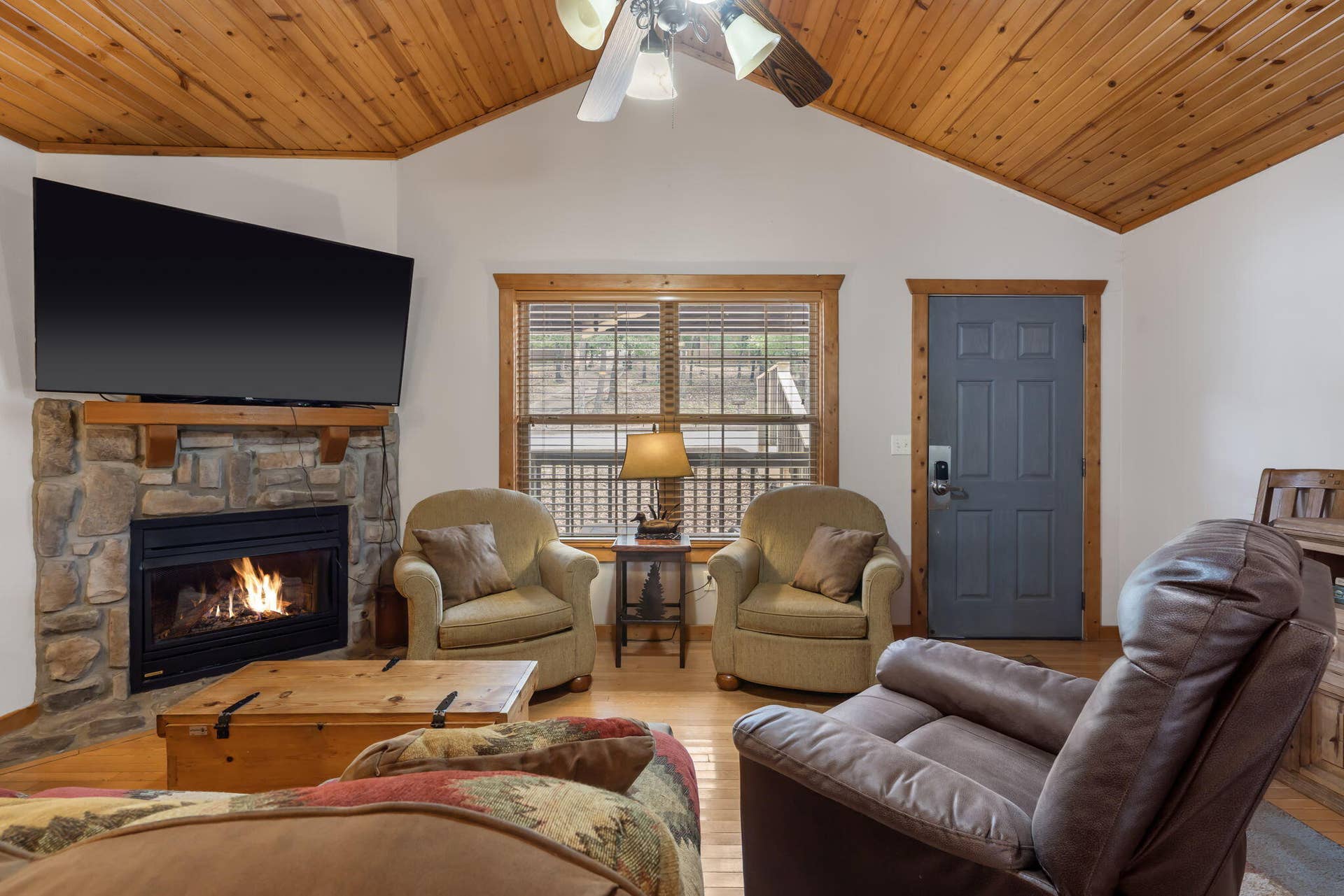 Furnishings Included
