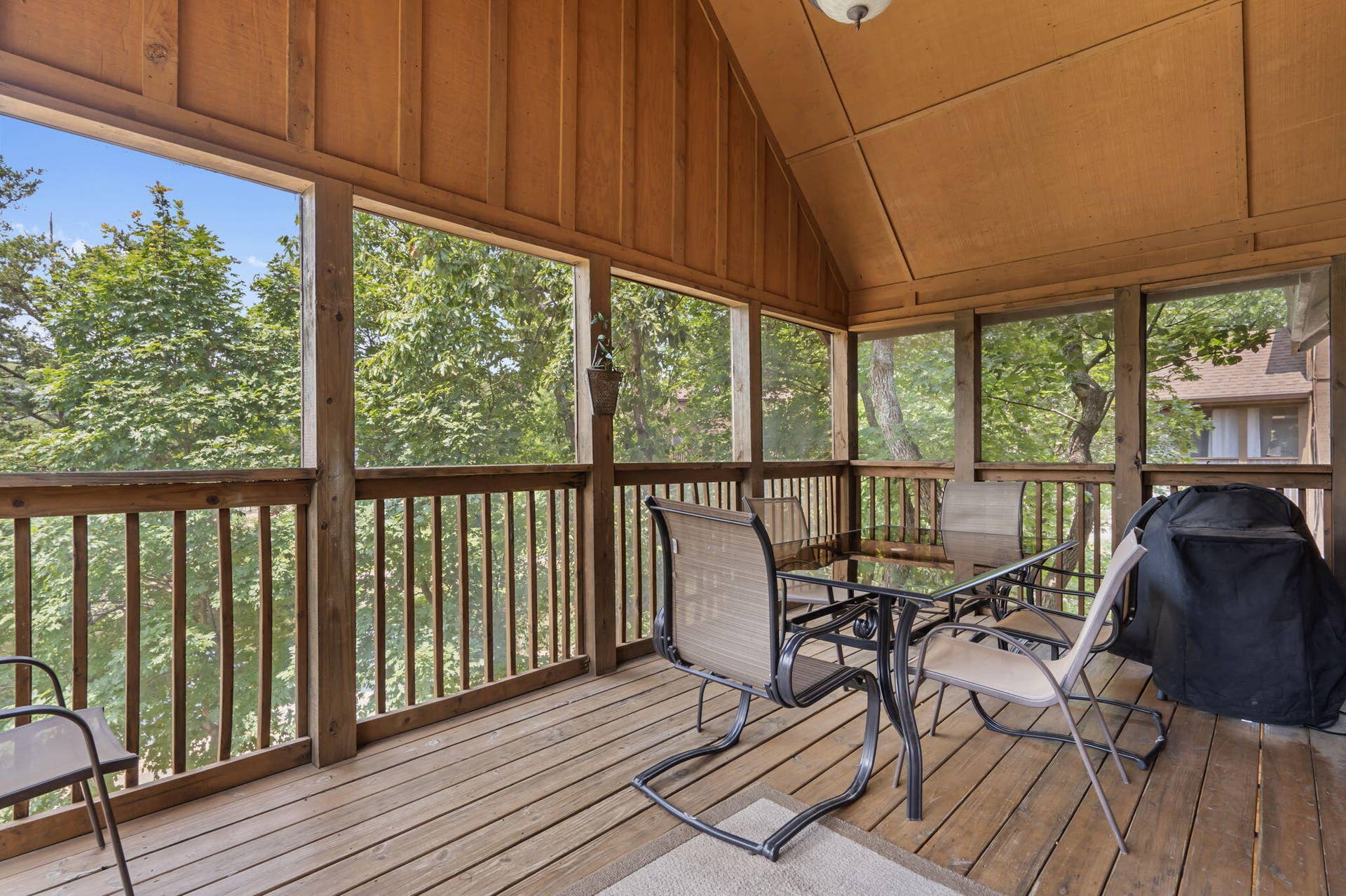 Waterfront Screened Deck