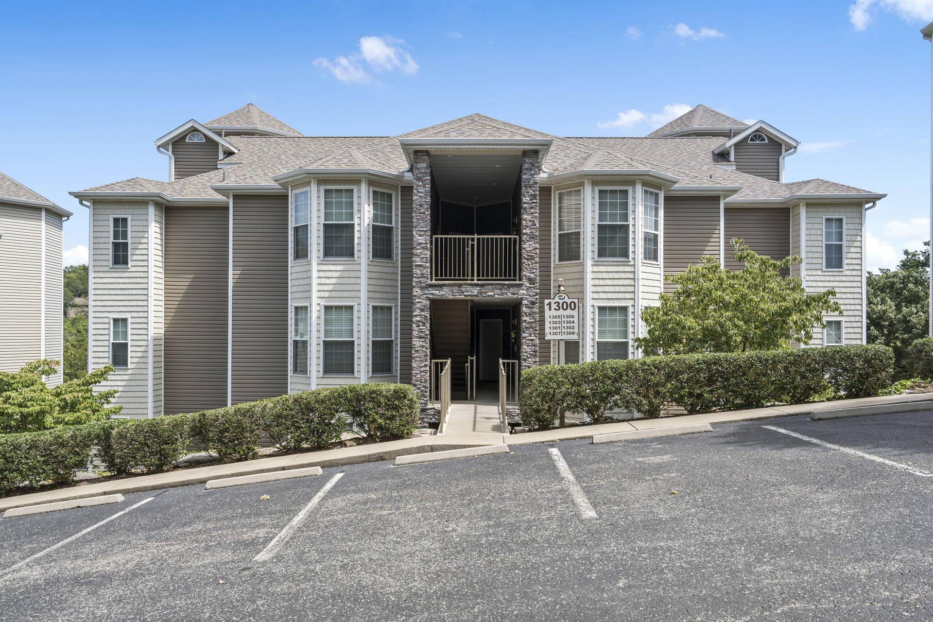 1303 Rocky Shore Terrace, #3, Kimberling City, MO 65686 .