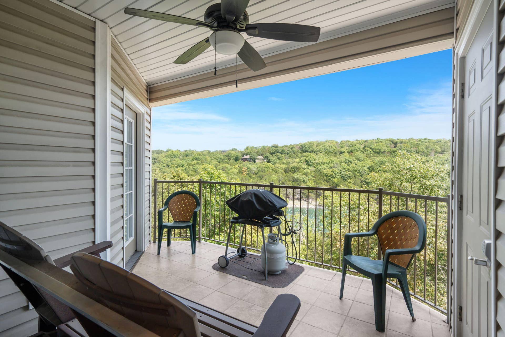 1303 Rocky Shore Terrace, #3, Kimberling City, MO 65686 .
