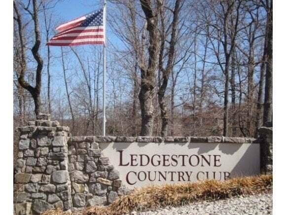 Entrance Sign to the Clubhouse