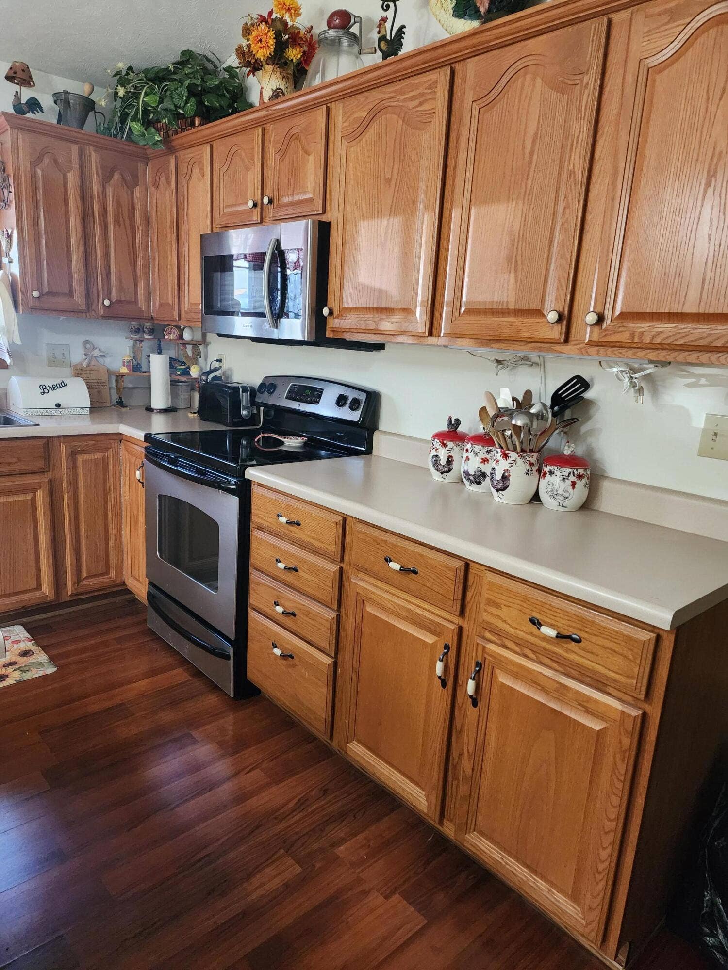 610 Double O Nine Road, Reeds Spring, MO 65737 KITCHEN WITH ISLAND