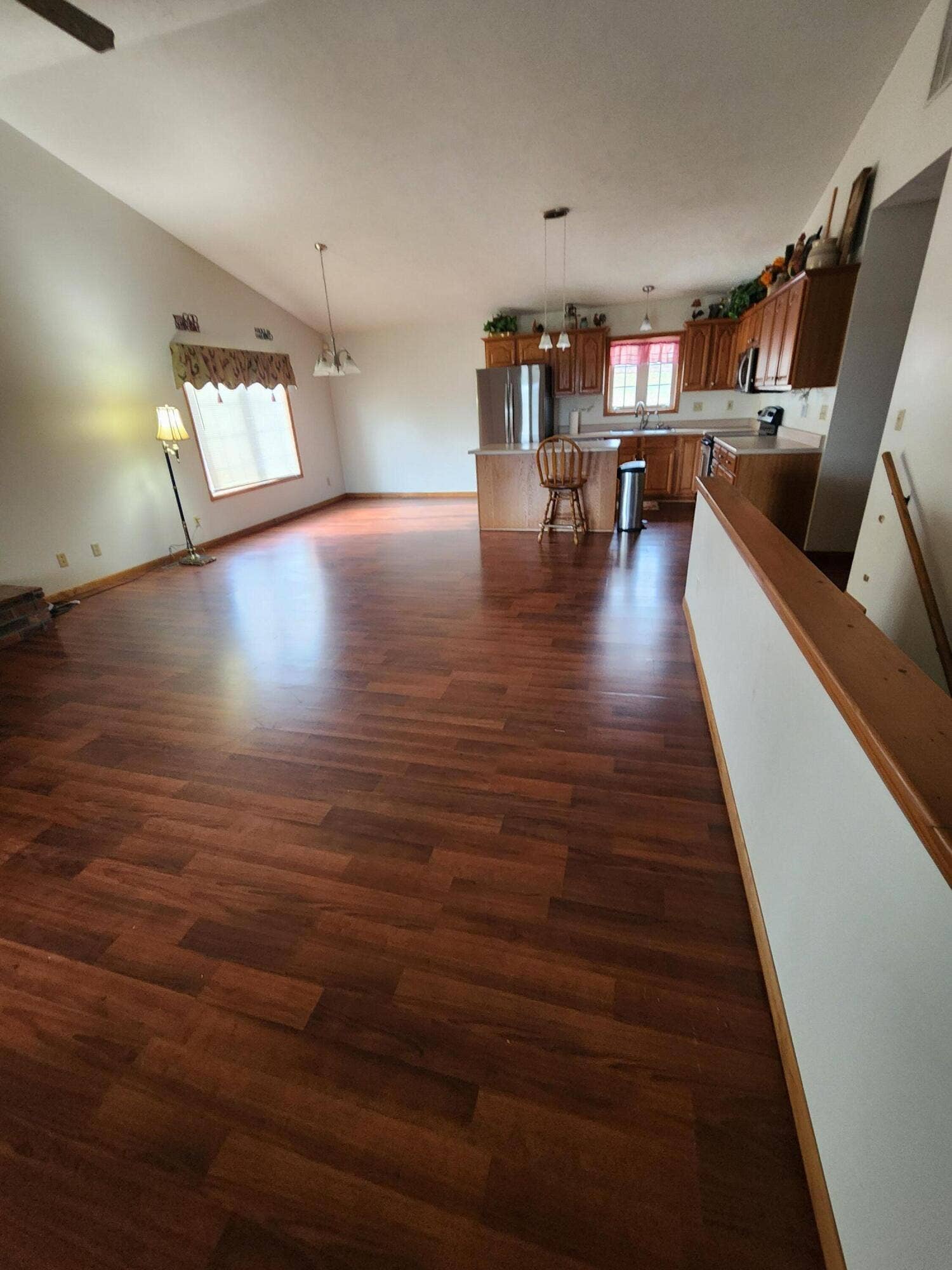 610 Double O Nine Road, Reeds Spring, MO 65737 OPEN LIVING DINING AREA