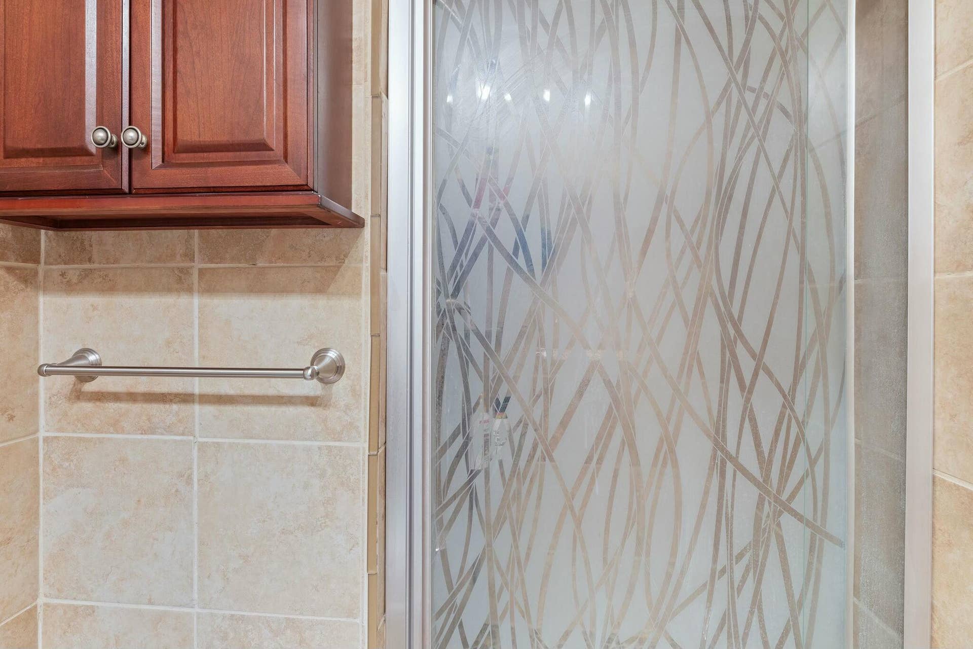 165 Keel Lane, #4, Kimberling City, MO 65686 Master bathroom