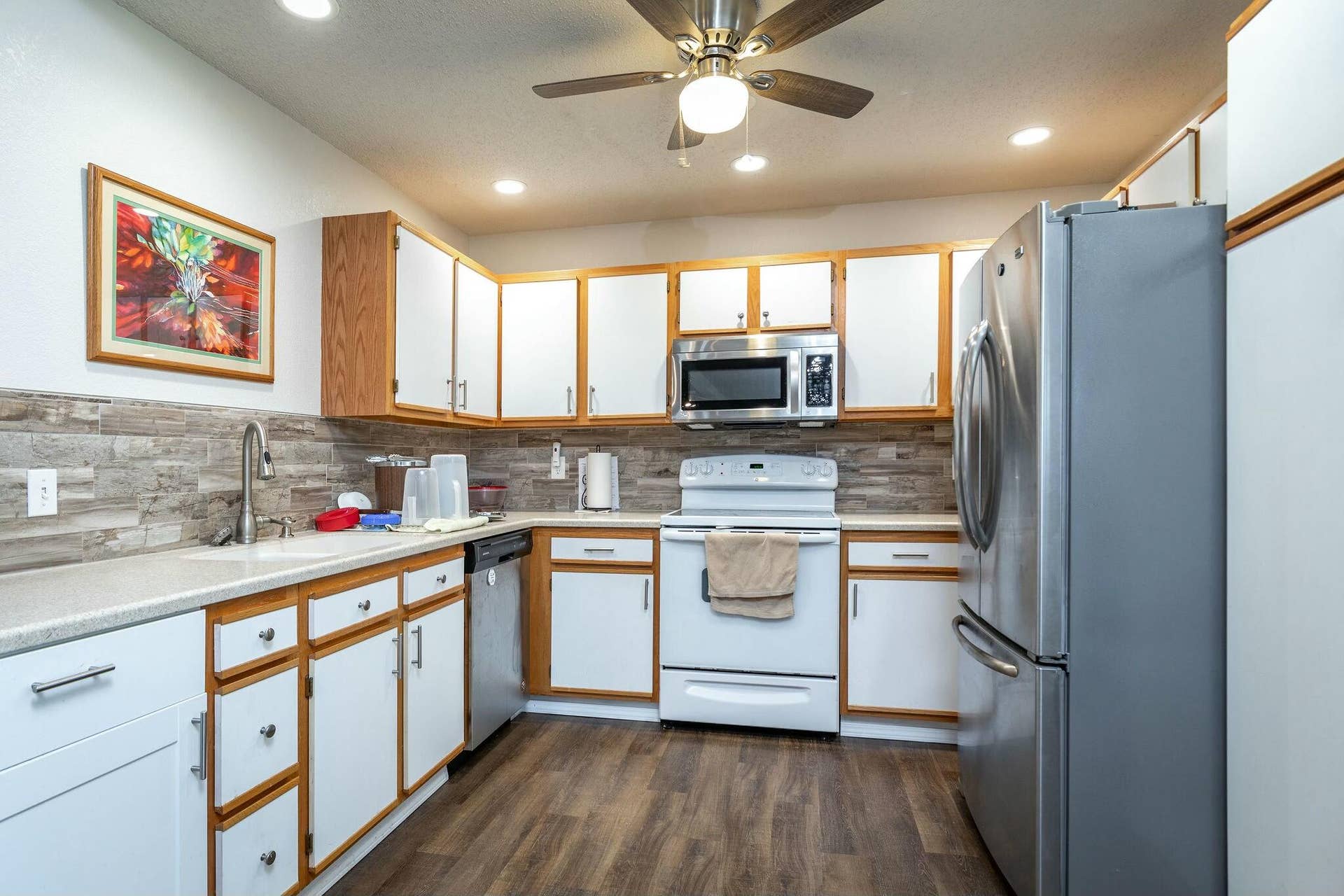 165 Keel Lane, #4, Kimberling City, MO 65686 Clubhouse