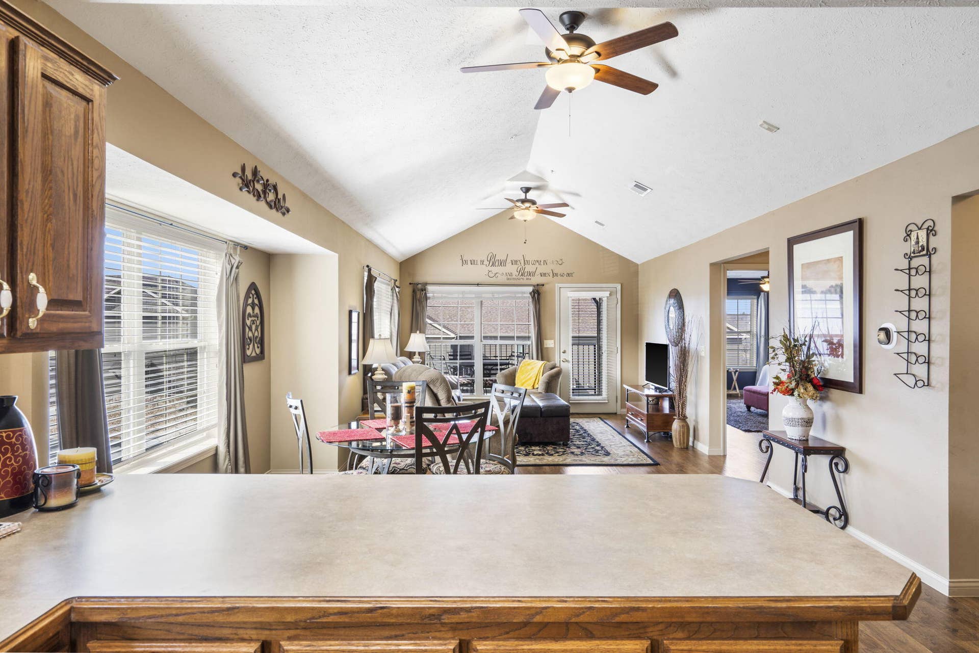 Perfect For Cooking And Entertaining