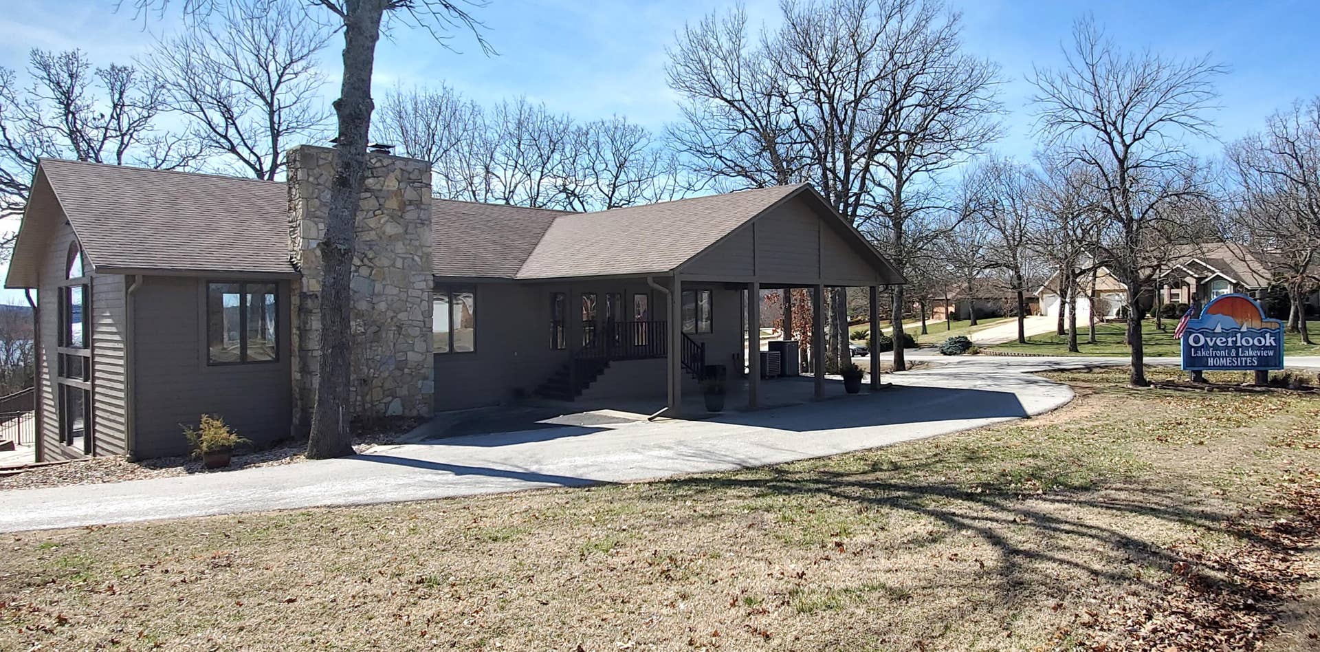 000 Lot 96 Summer Breeze Lane, Kimberling City, MO 65686 Front & left Side of Clubhouse