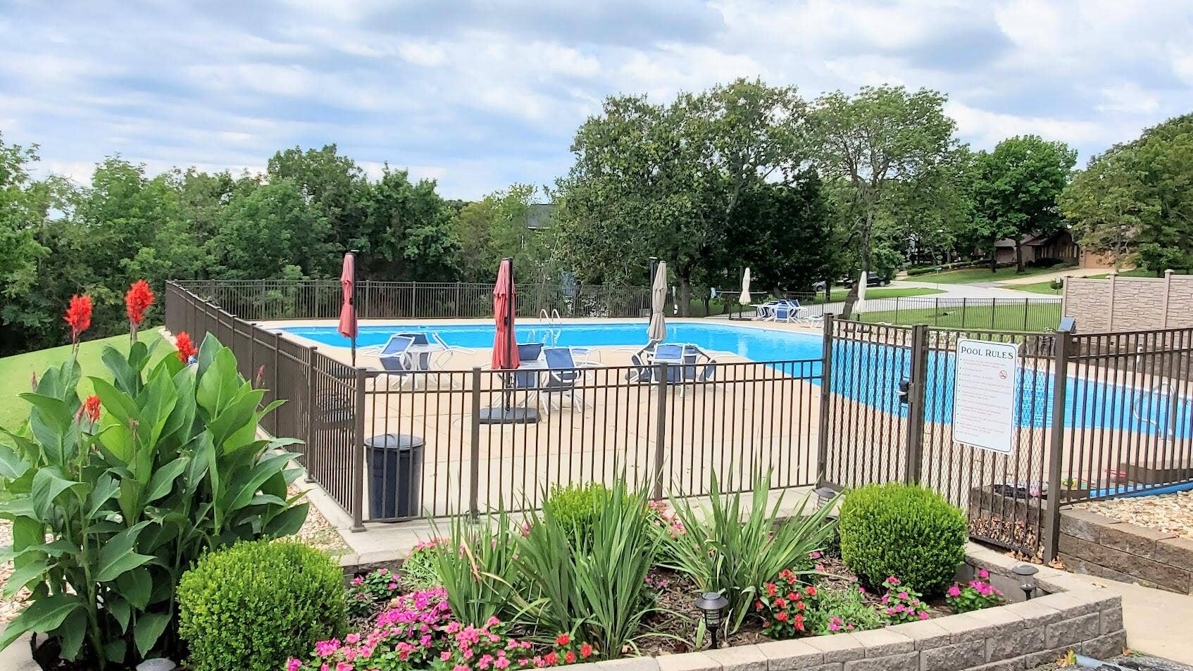 000 Lot 99 Summer Breeze Lane, Kimberling City, MO 65686 Overlook Swimming Pool, SunDeck & Ground