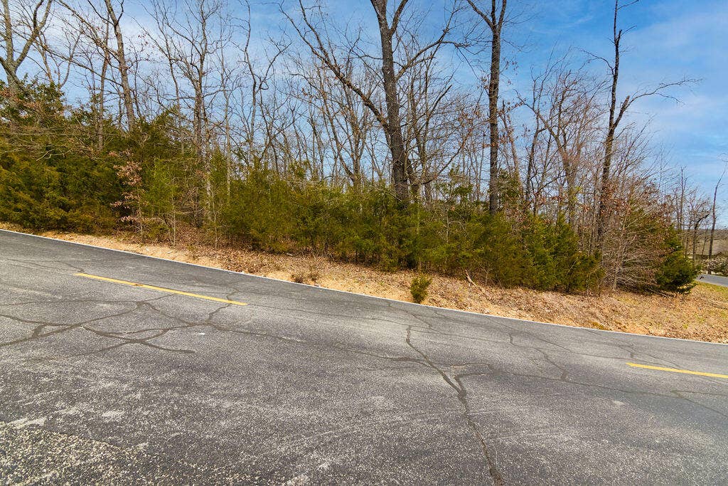 Lot 28 Crossing Drive, Branson West, MO 65737 Lot28CrossingLaneBransonWestMO-4
