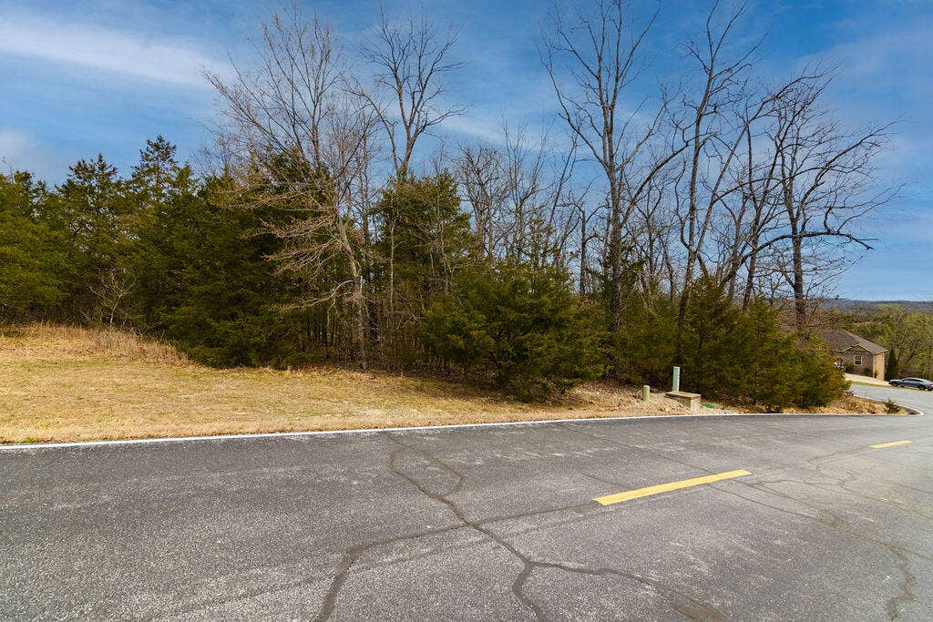 Lot 28 Crossing Drive, Branson West, MO 65737 Lot28CrossingLaneBransonWestMO-5