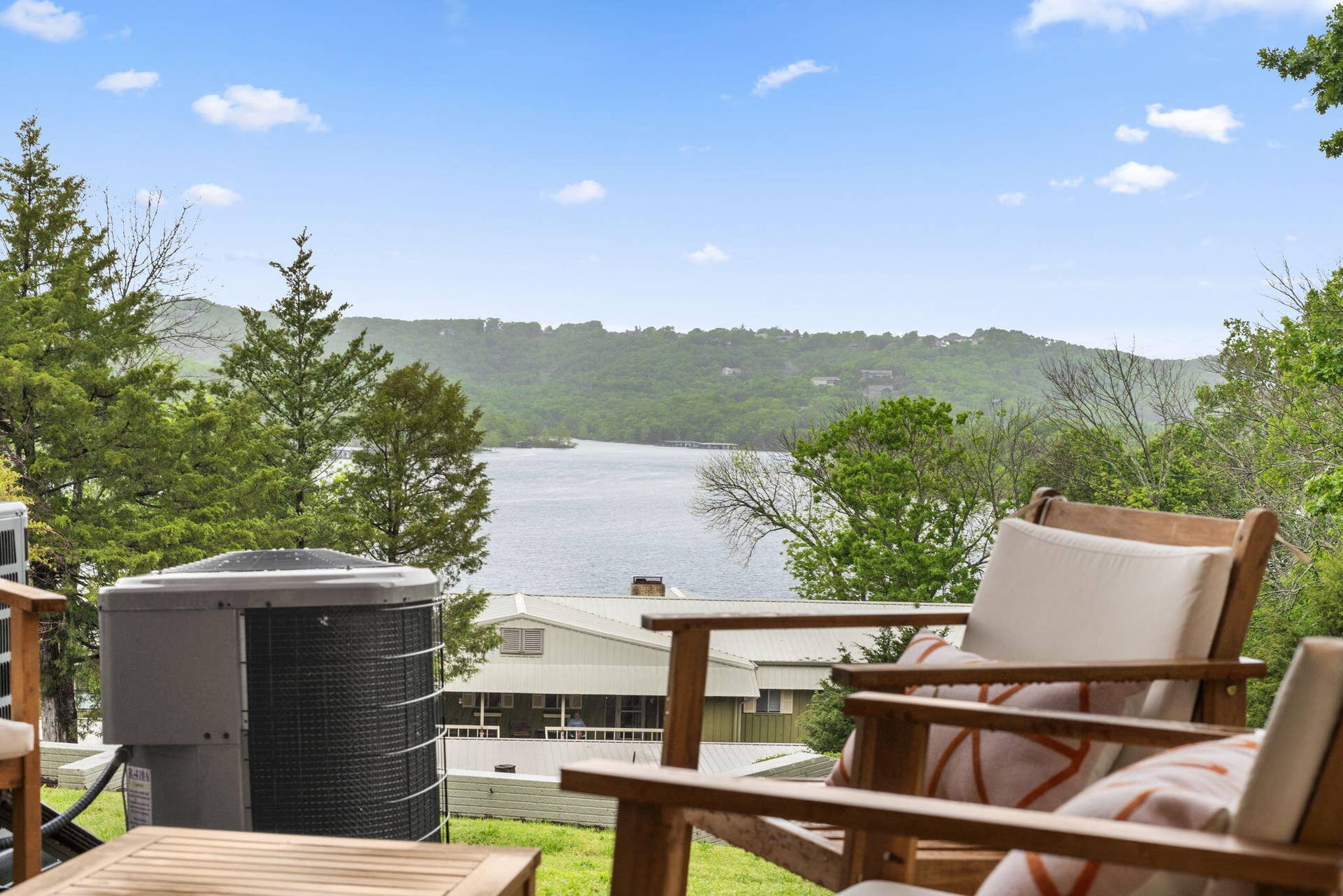 100 Getaway Circle, #107, Kimberling City, MO 65686 26-web-or-mls-DSC01052