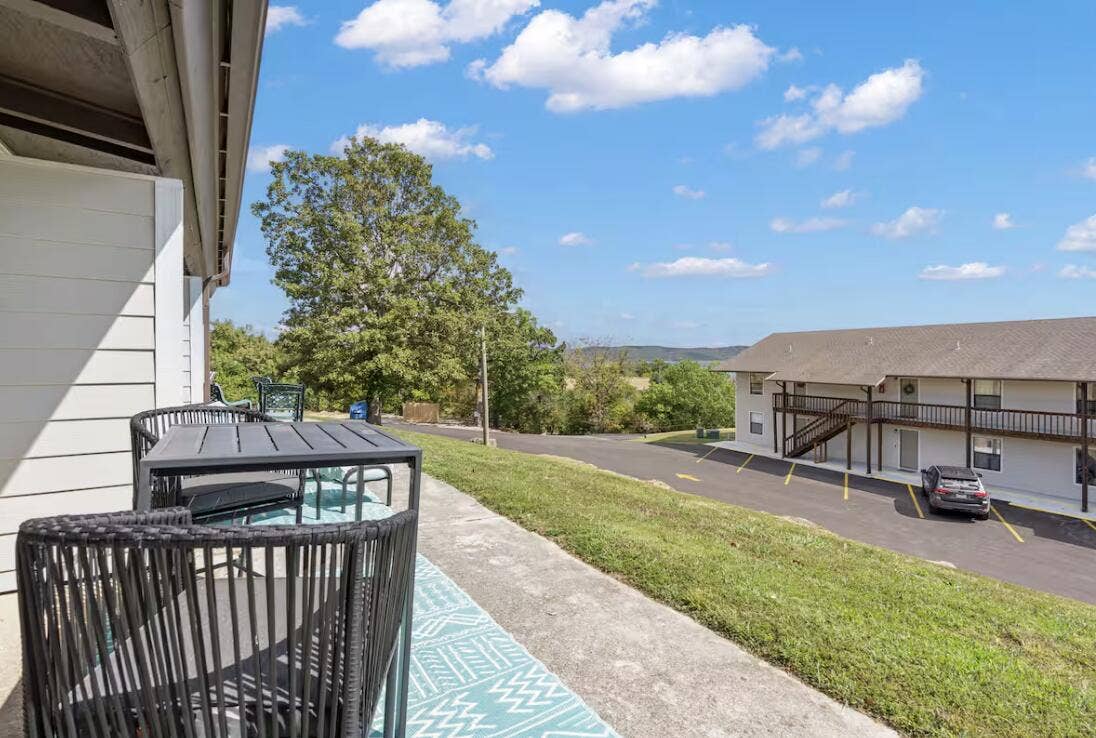 100 Getaway Circle, #127, Kimberling City, MO 65686 Screenshot 2025-05-01 at 10.20.31 AM