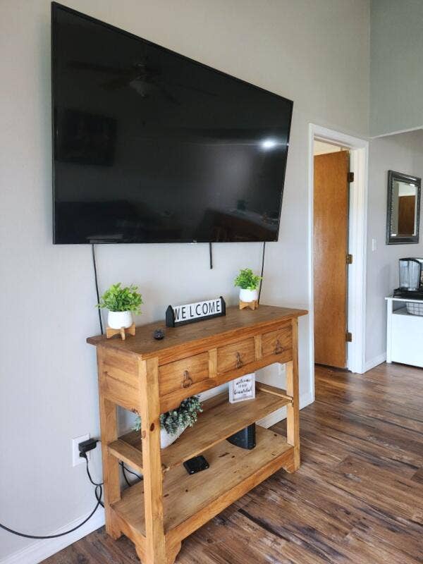 388 Notch Lane, #12, Branson West, MO 65737 Living Area