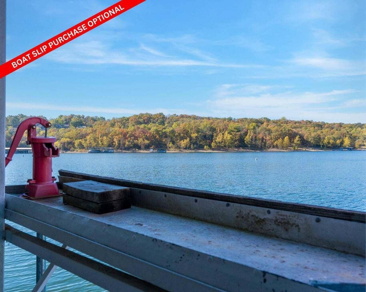 000 Hillcrest Drive, Kimberling City, MO 65686 3rd Party Boat Slip