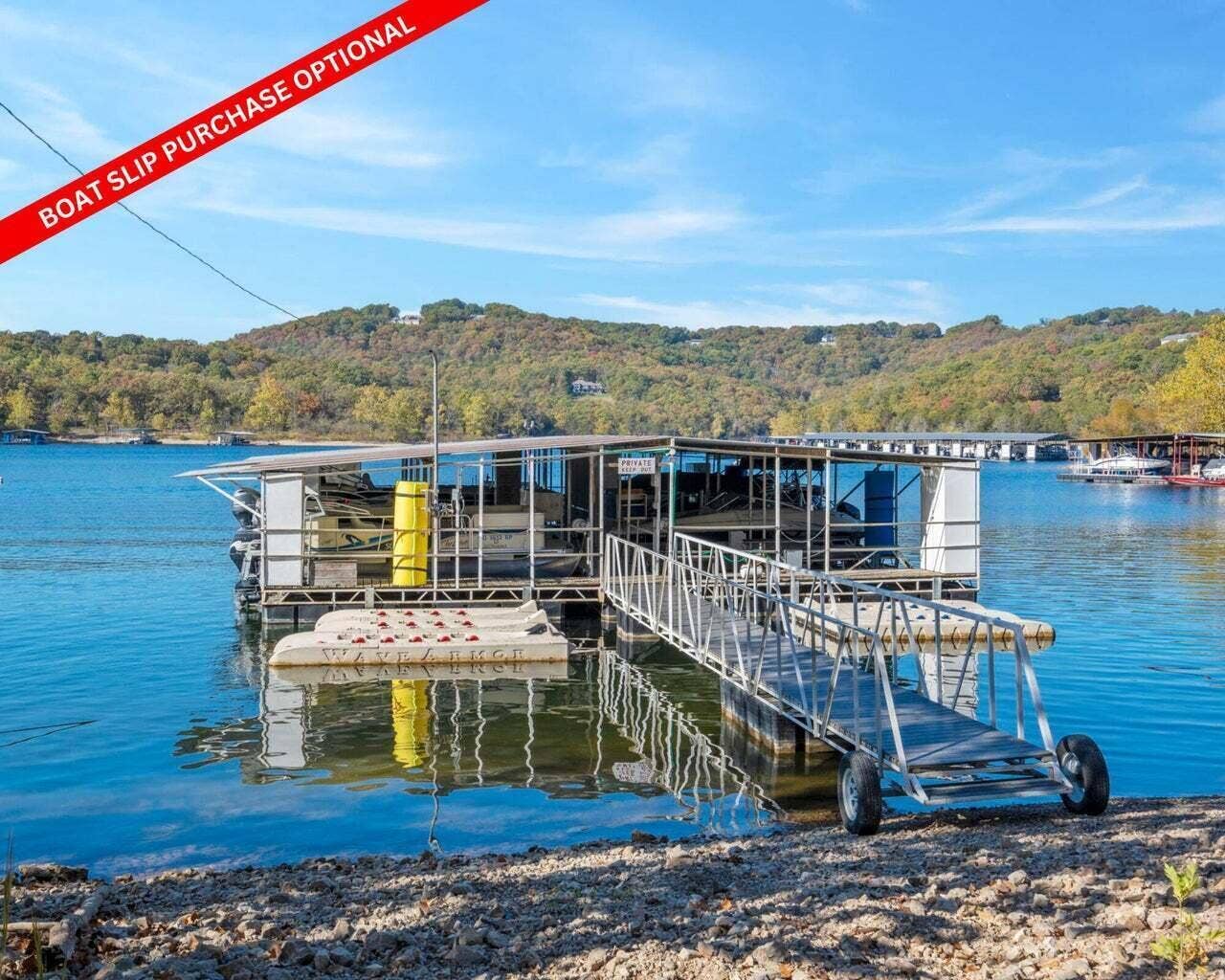 000 Hillcrest Drive, Kimberling City, MO 65686 3rd Party Boat Slip
