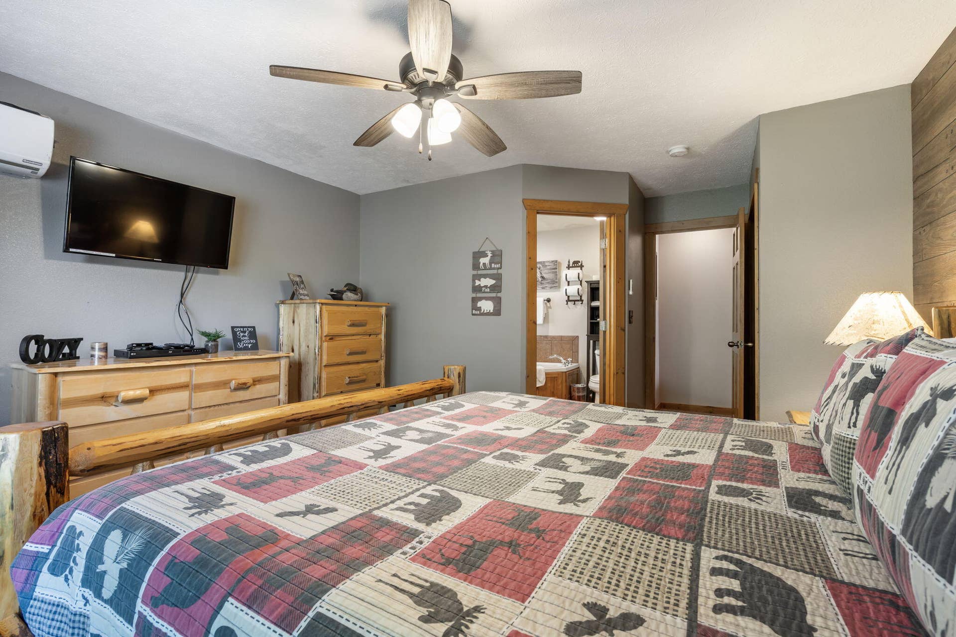 17 Olivia Ct 102A (42)