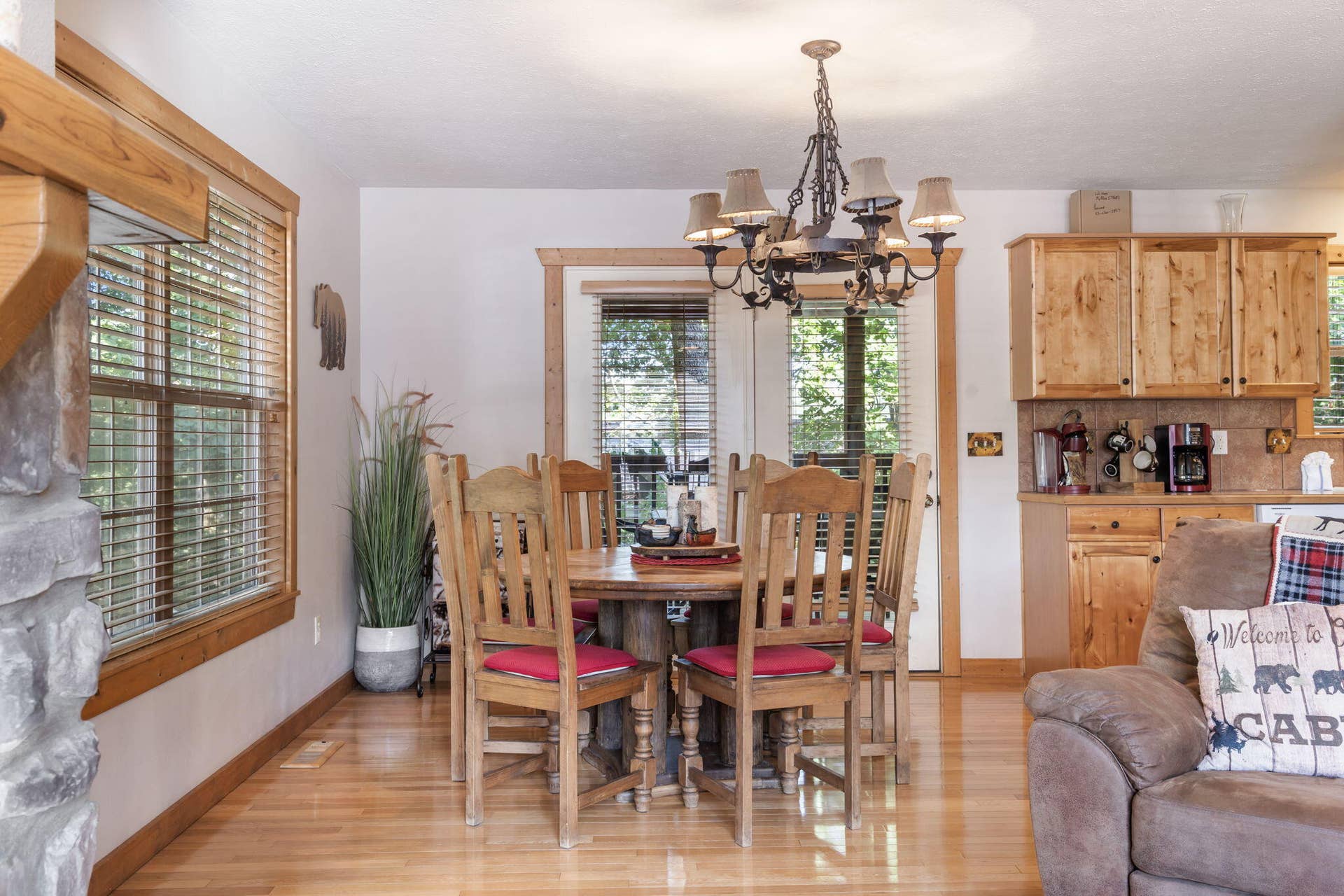 17 Olivia Ct 102A (19)