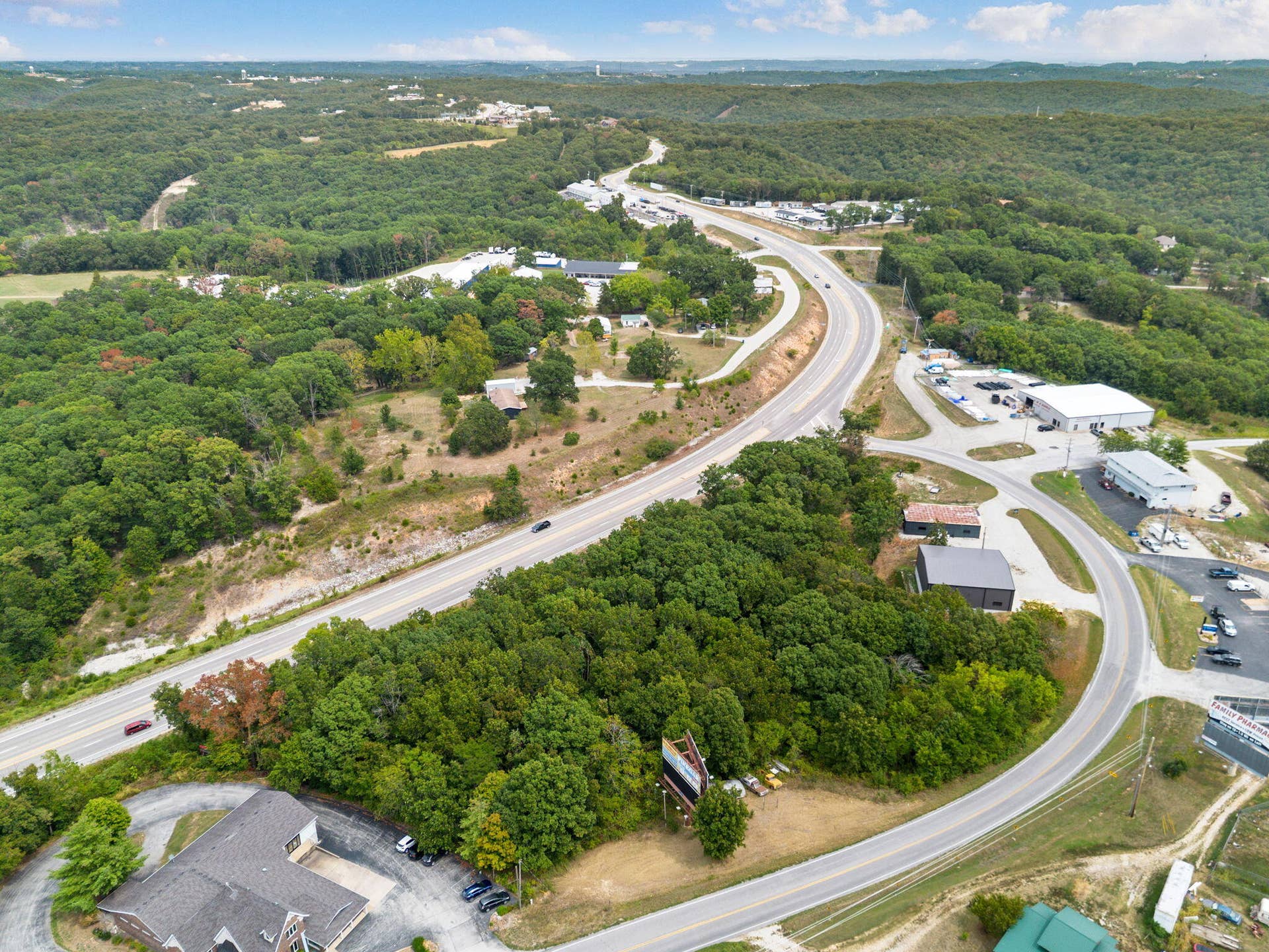 15265 Business 13, Branson West, MO 65737 Table Rock Lake Close Build Site