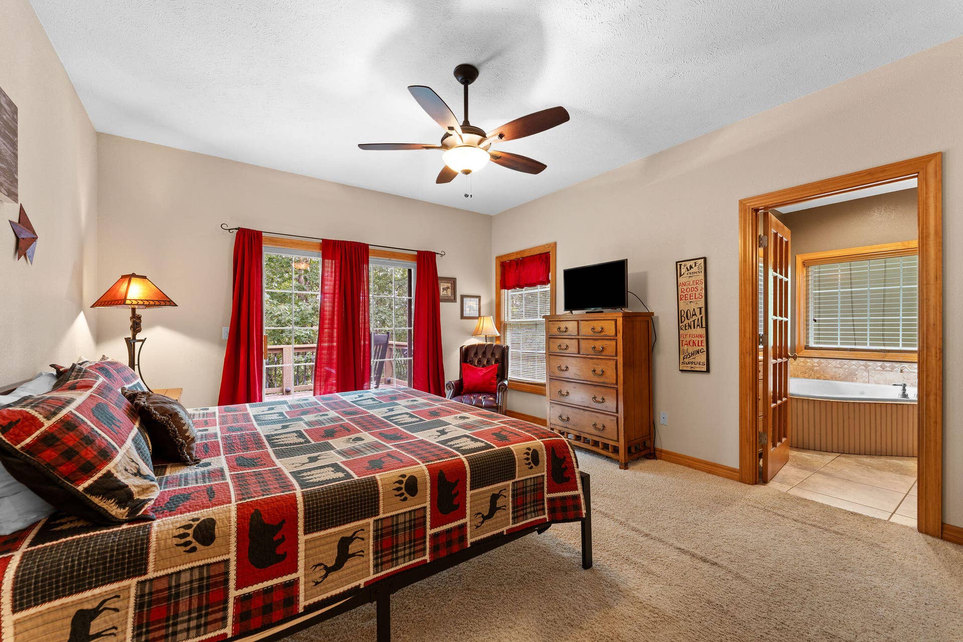 2296 Talking Rocks Road, Branson West, MO 65737 Primary Bedroom