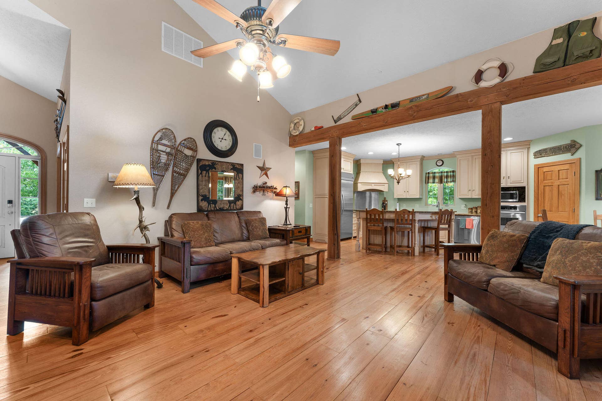 2296 Talking Rocks Road, Branson West, MO 65737 Fully Furnished Home