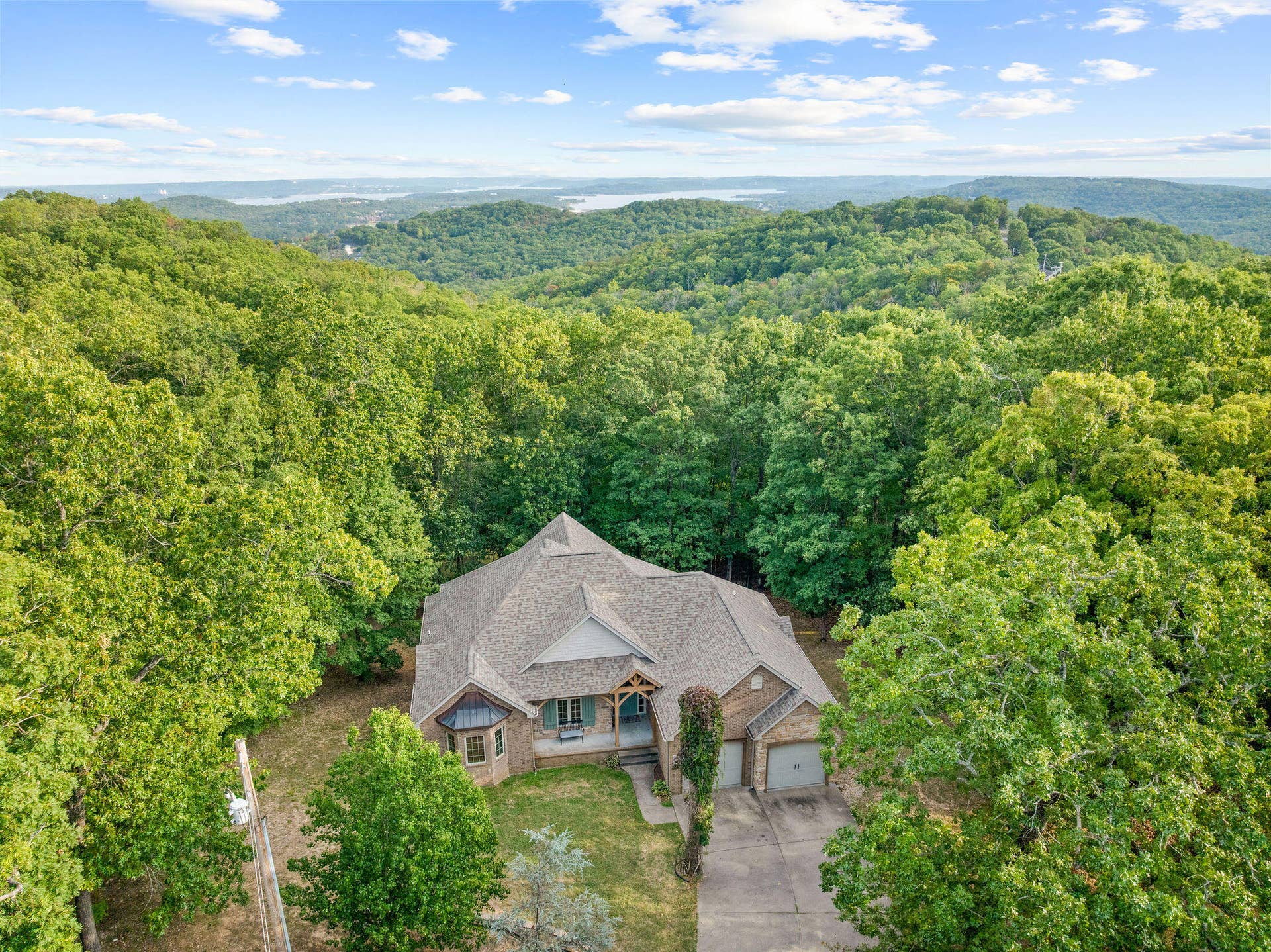 2296 Talking Rocks Road, Branson West, MO 65737 Winter Lake View