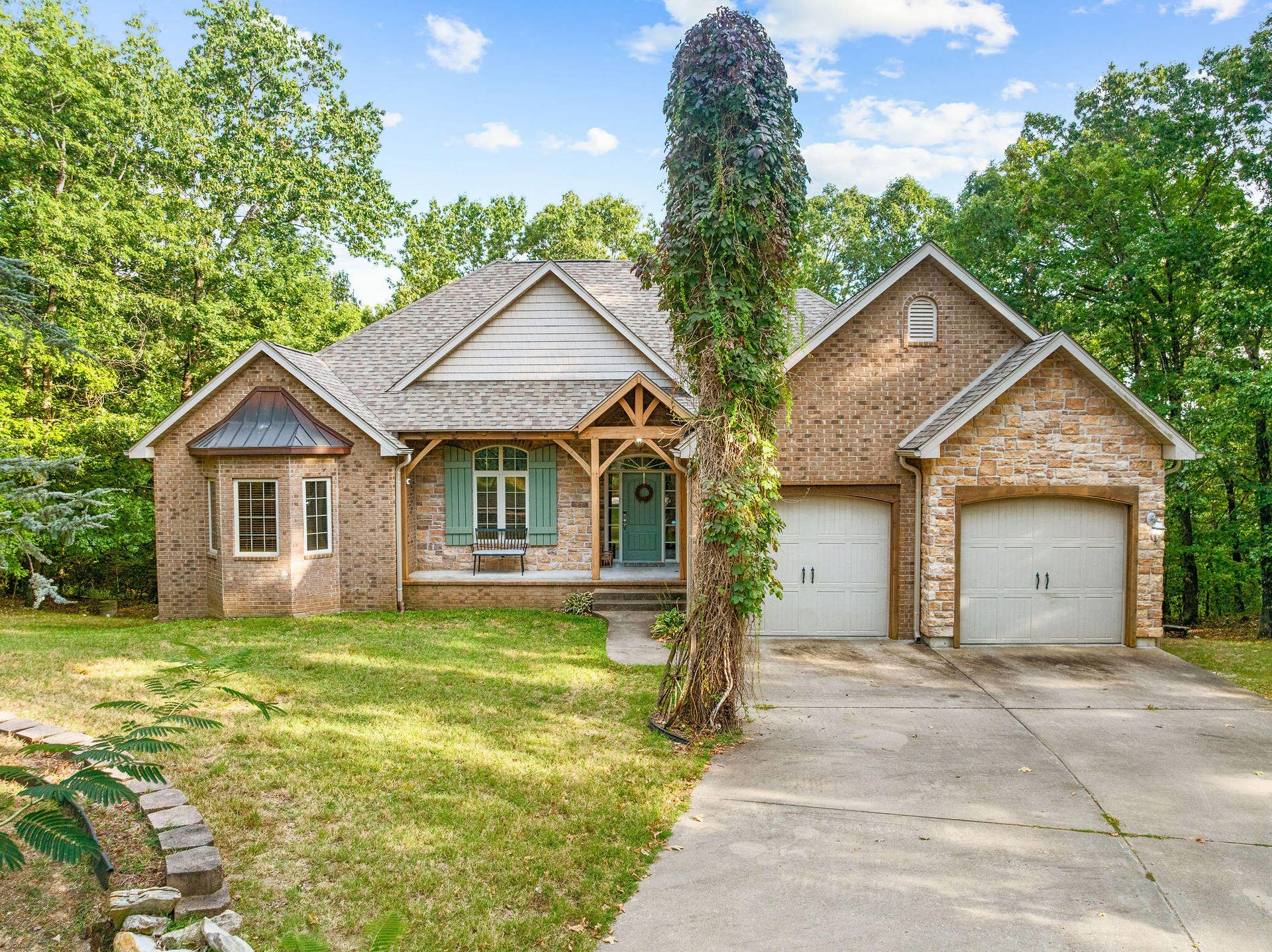 2296 Talking Rocks Road, Branson West, MO 65737 Built in 2005