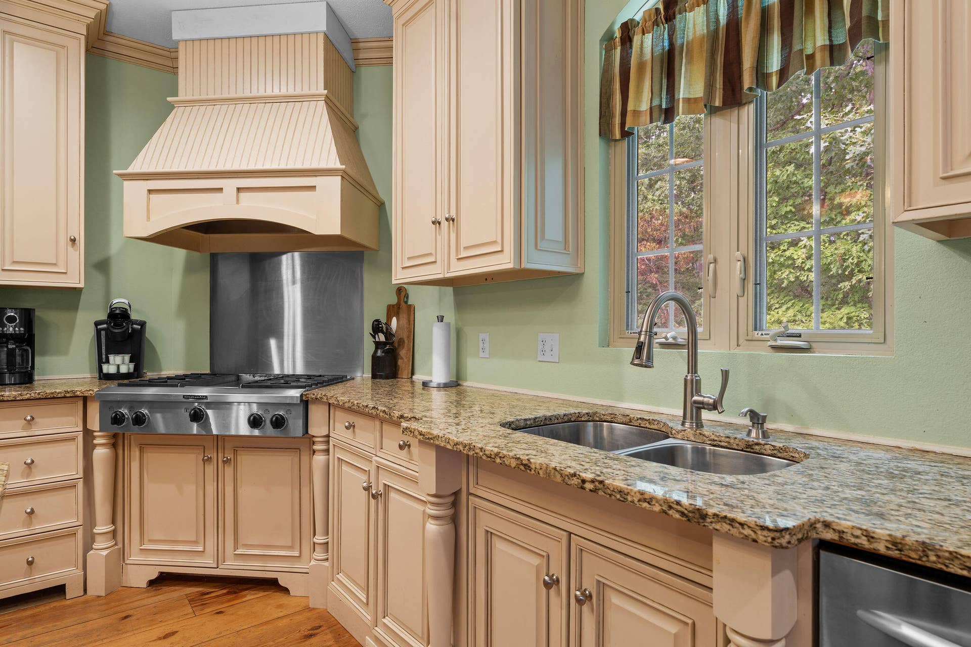 2296 Talking Rocks Road, Branson West, MO 65737 Built-In Gas Cooktop