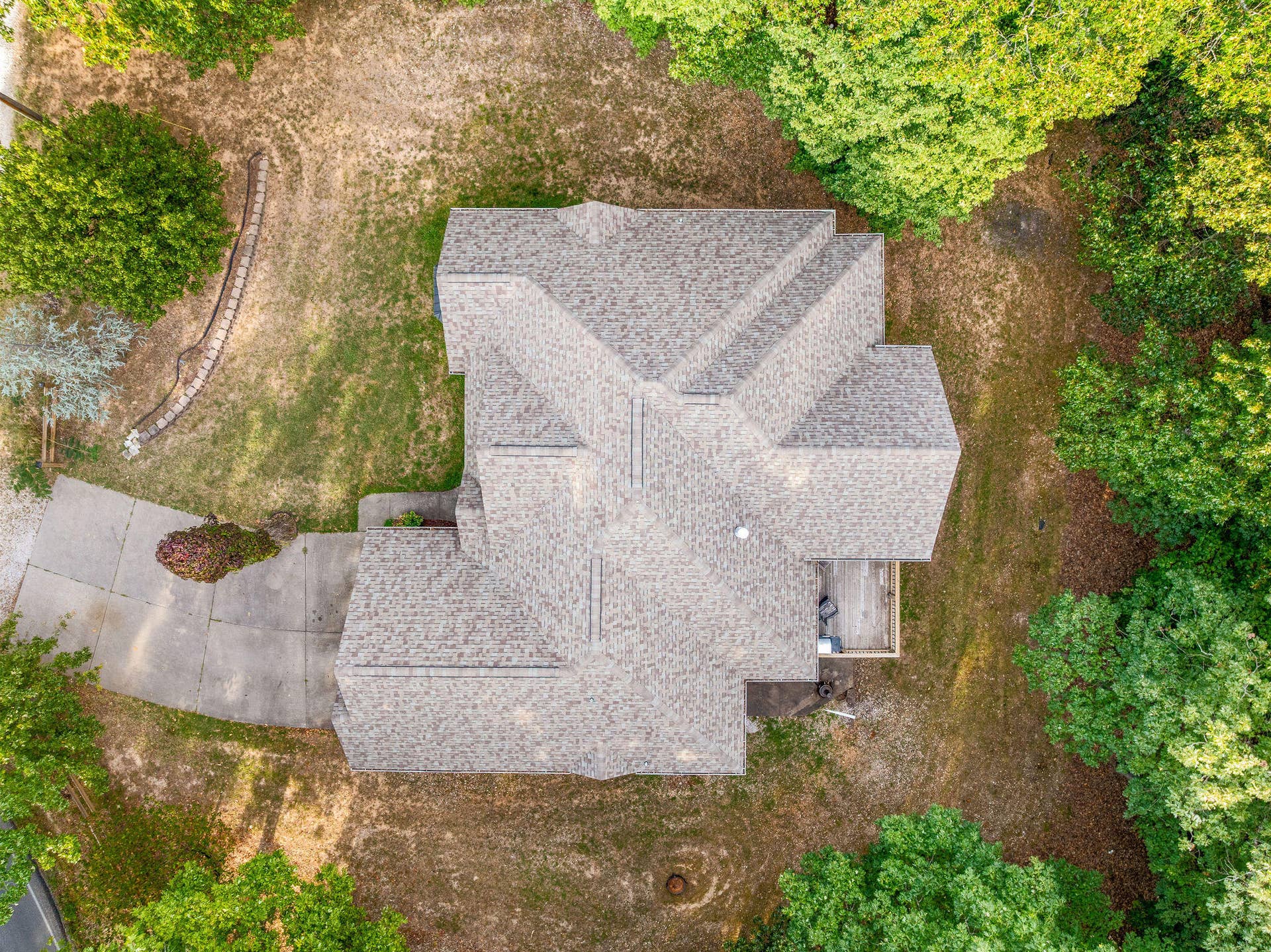 2296 Talking Rocks Road, Branson West, MO 65737 New Roof in 2022