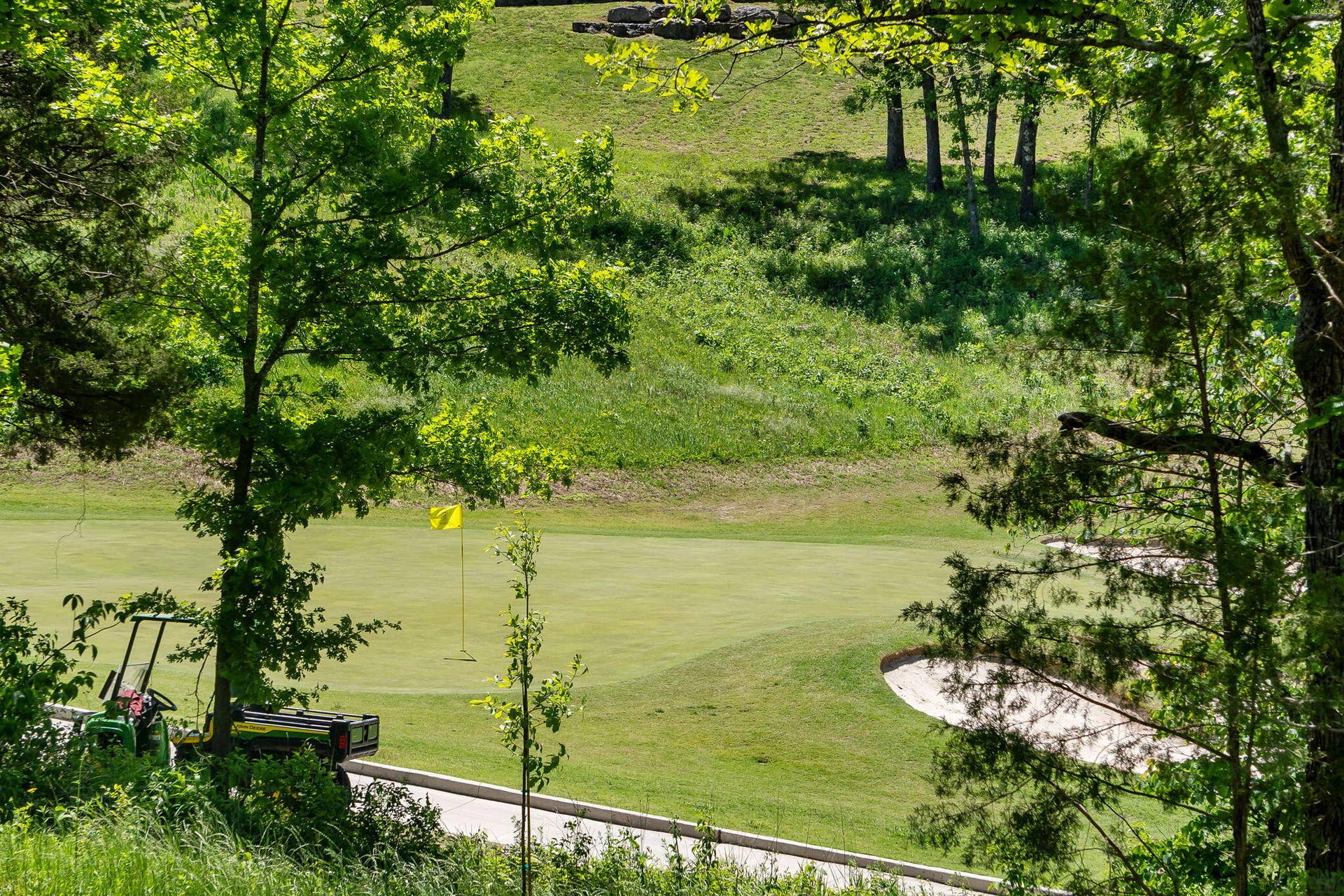 Stonebridge Home Golf Community Table Ro
