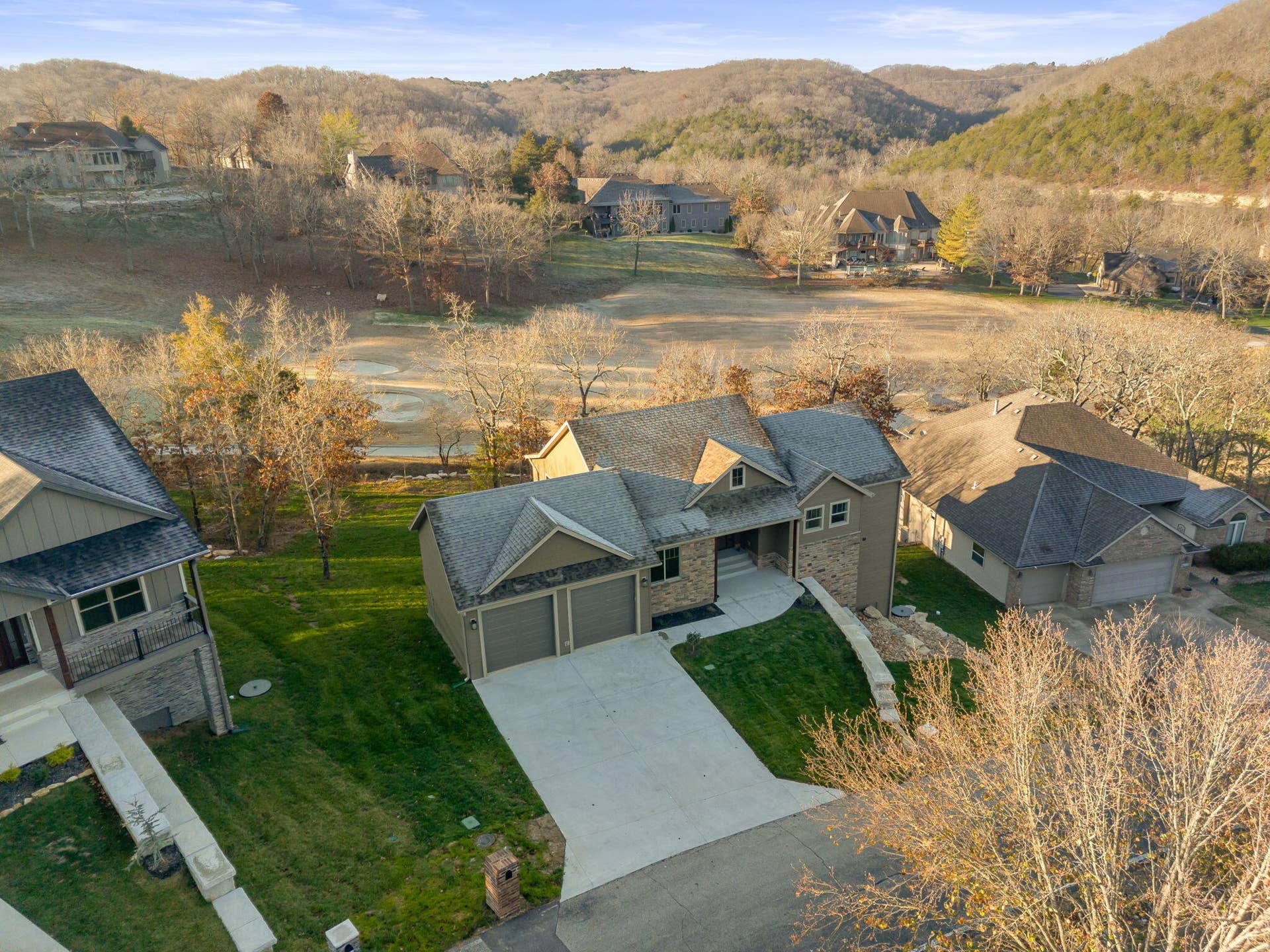 25-web-or-mls-DJI_0889