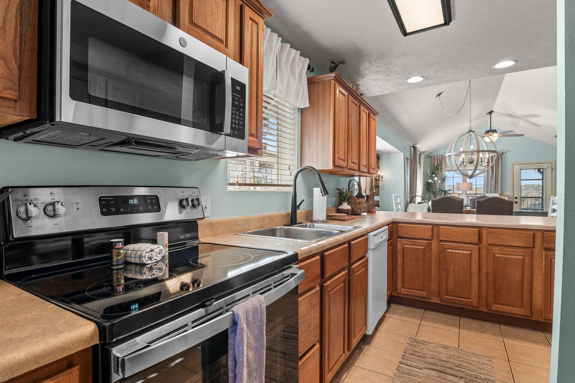 Kitchen (2)