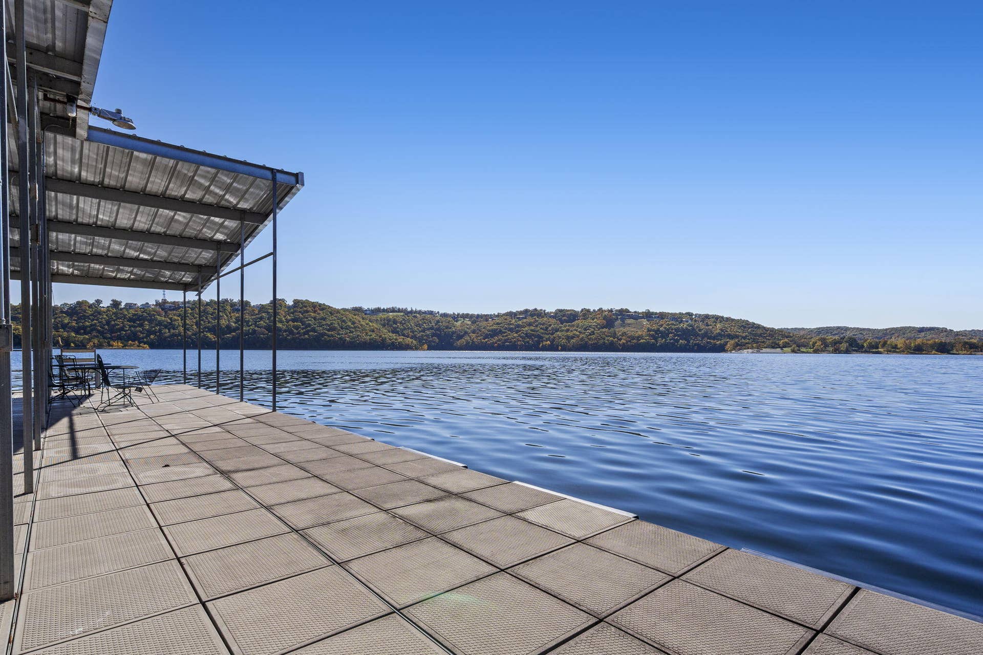 Table Rock Lakefront Home Boat Slip