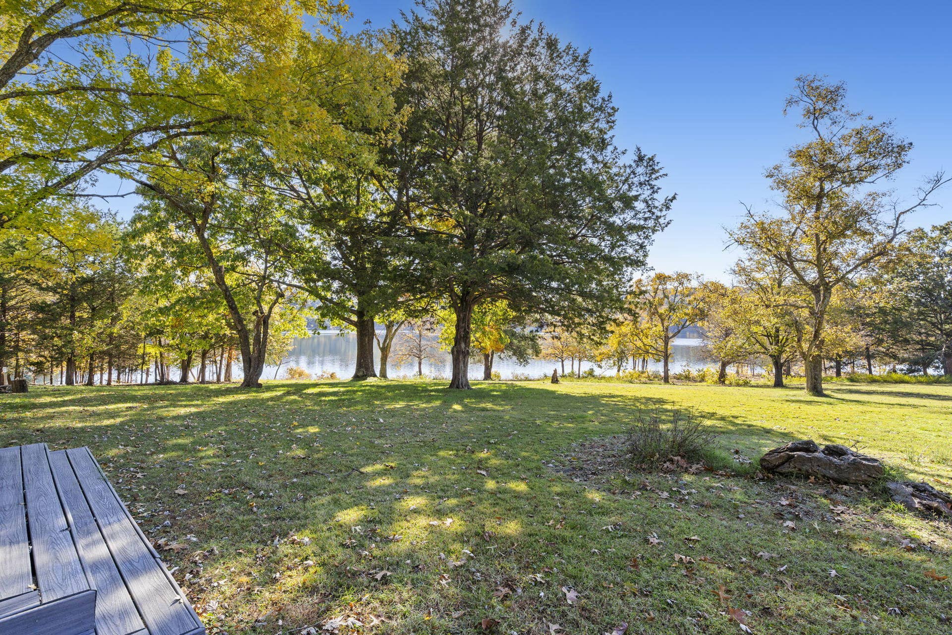 Table Rock Lakefront Home Boat Slip