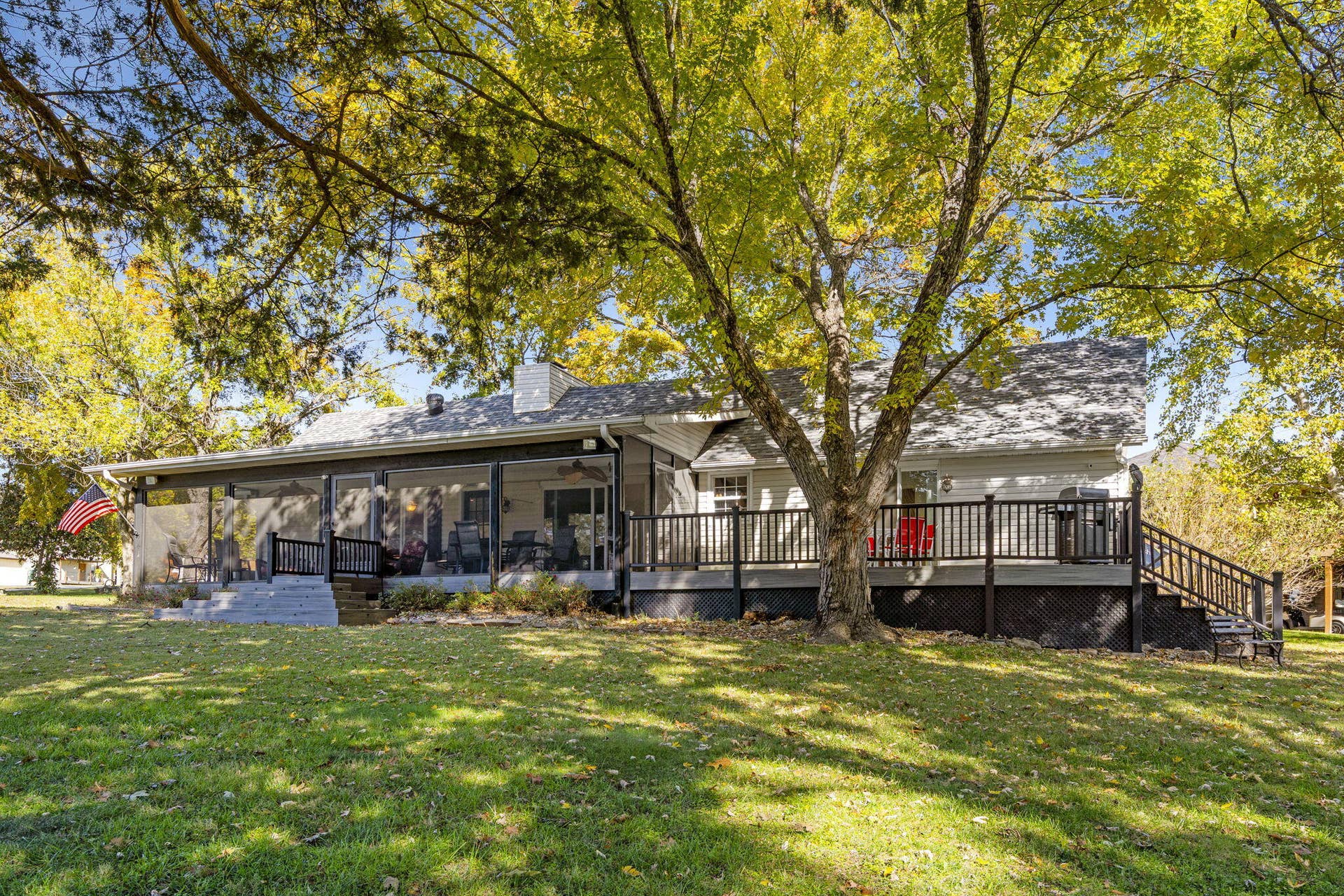 Table Rock Lakefront Home Boat Slip