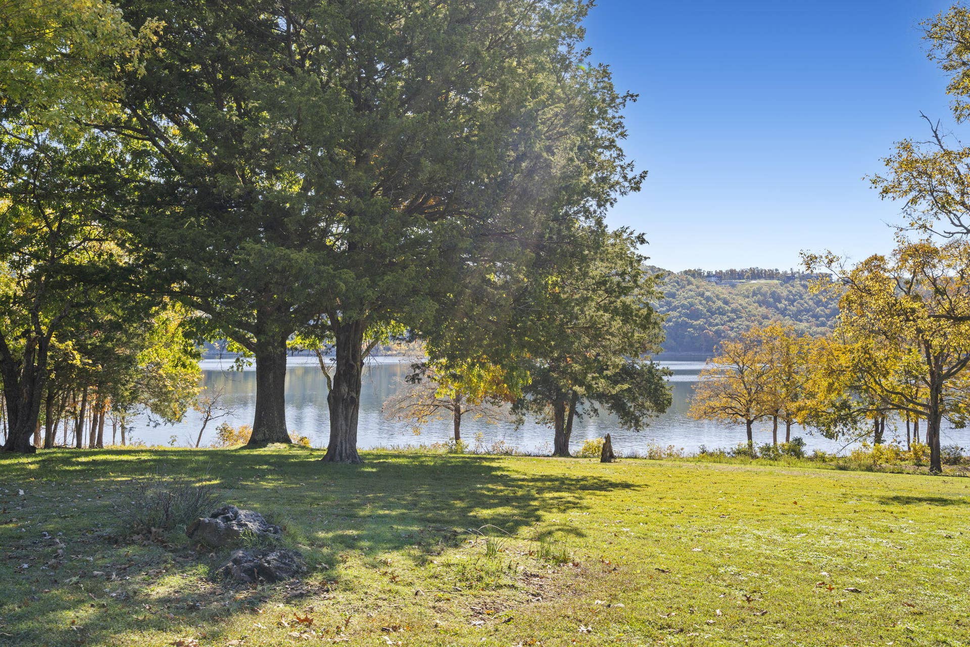 Table Rock Lakefront Home Boat Slip