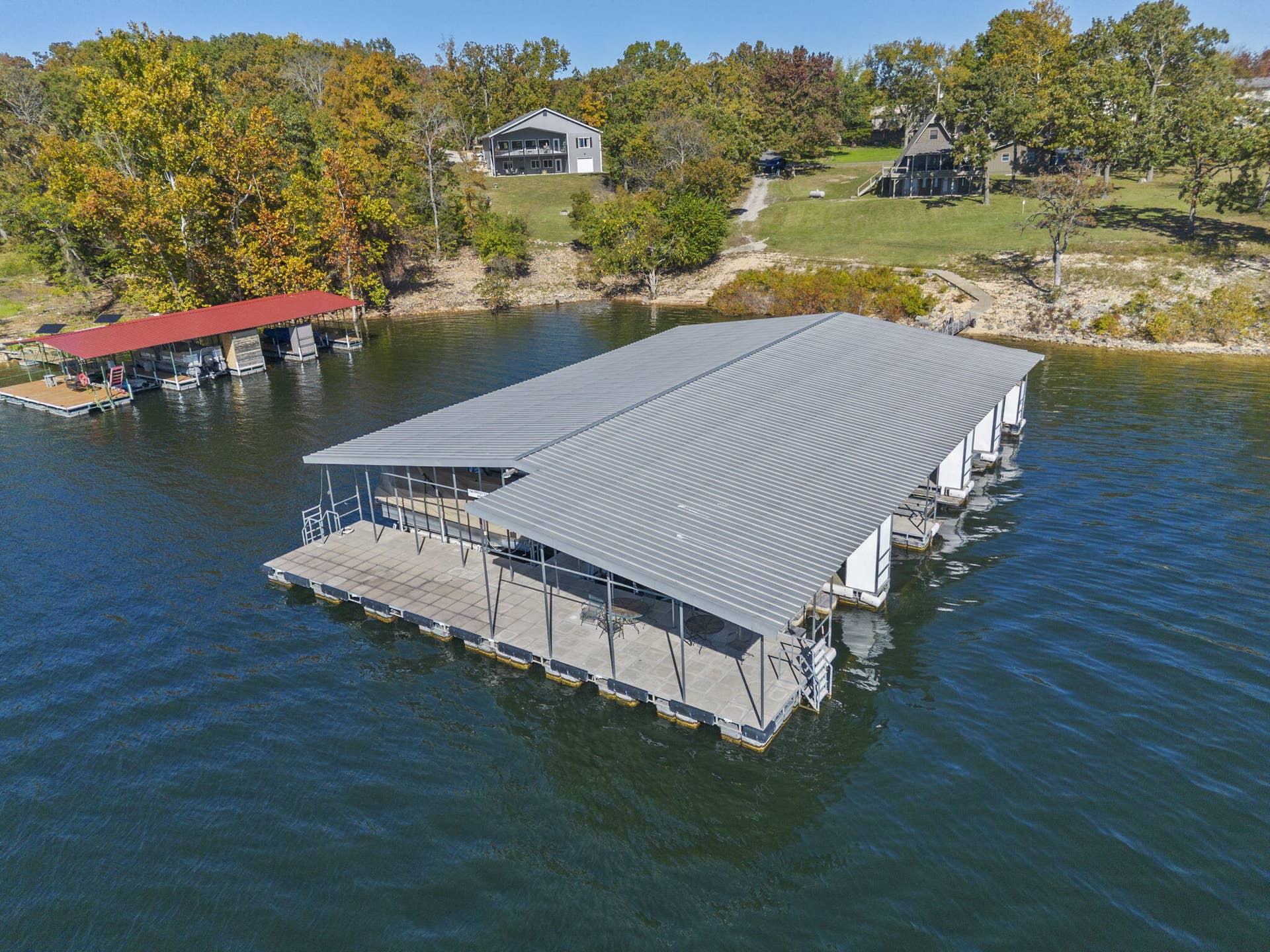 Table Rock Lakefront Home Boat Slip