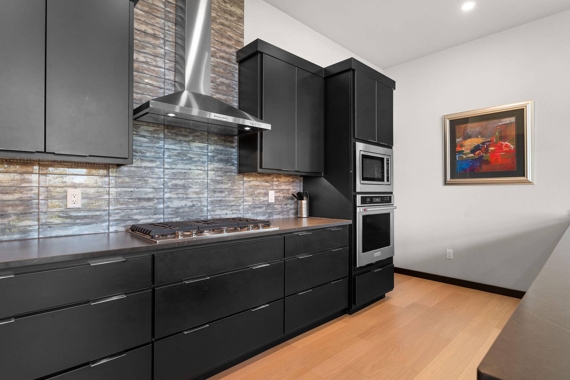 176 Canada Drive, Branson West, MO 65737 Kitchen
