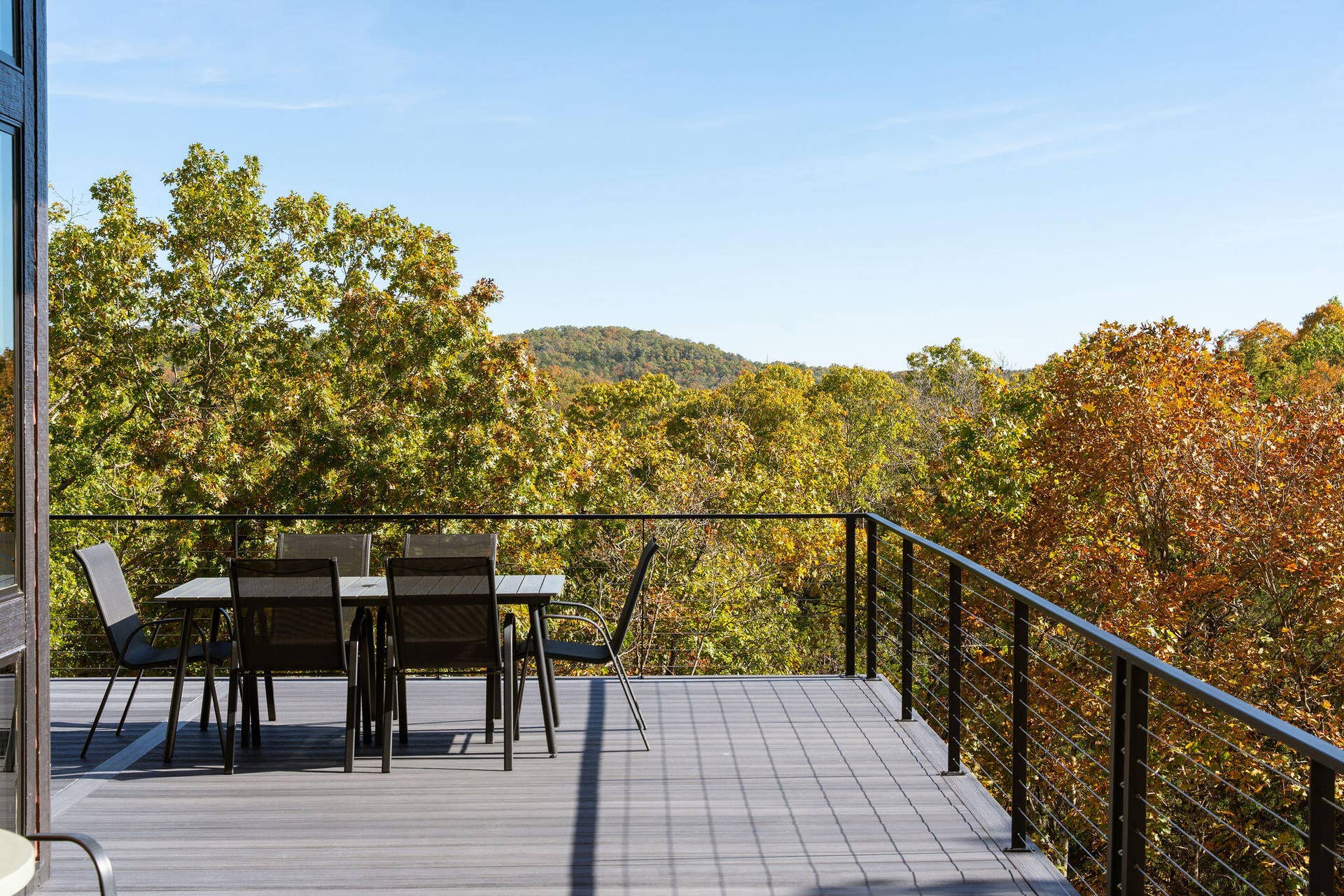 176 Canada Drive, Branson West, MO 65737 Upper Deck