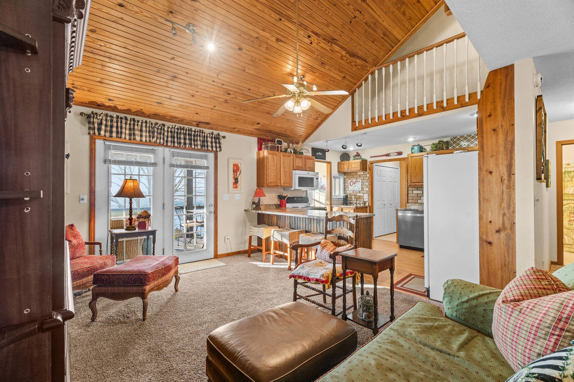 Main Floor Living