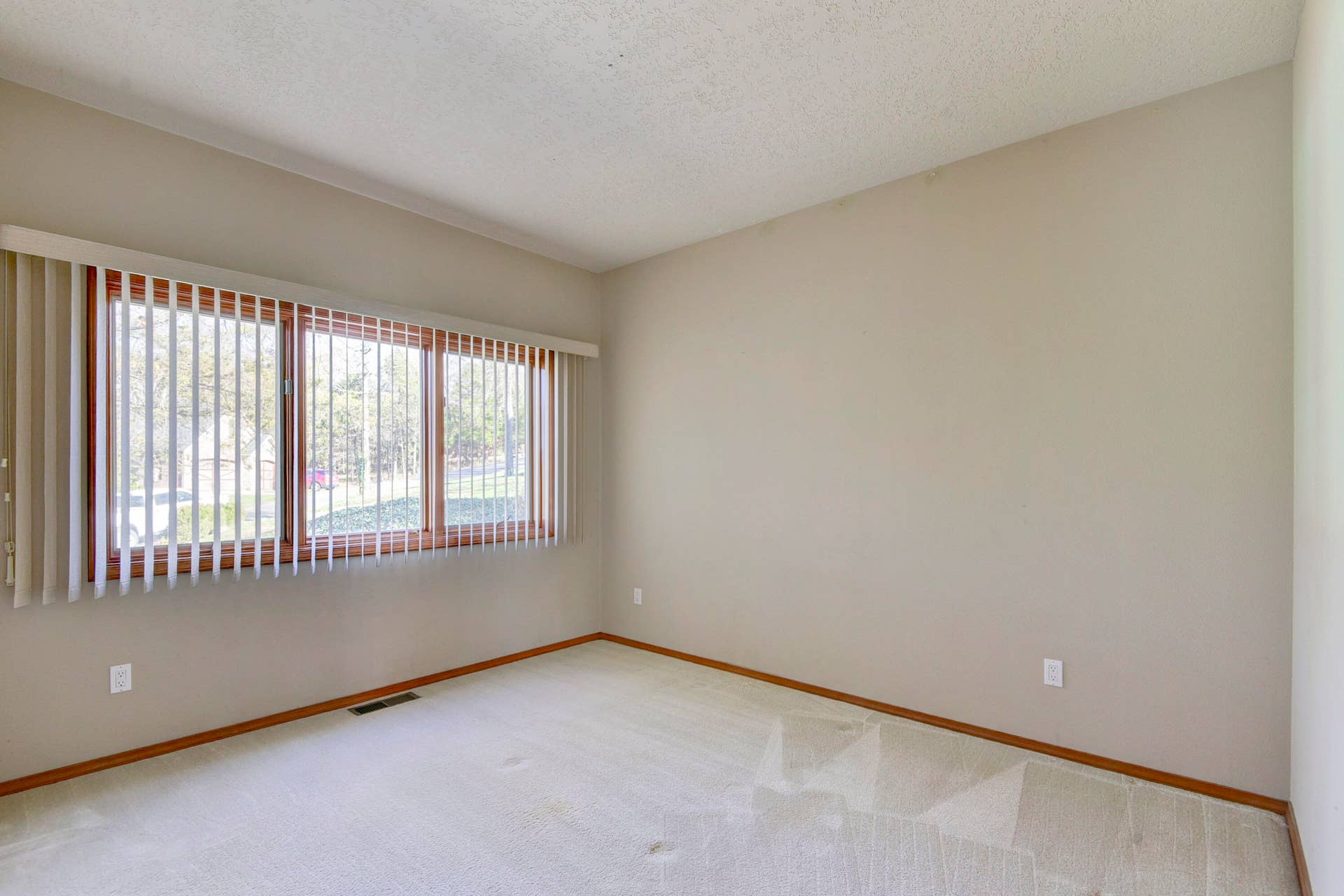 1304 Stoneycreek Lane, Branson West, MO 65737 Secondary Bedroom