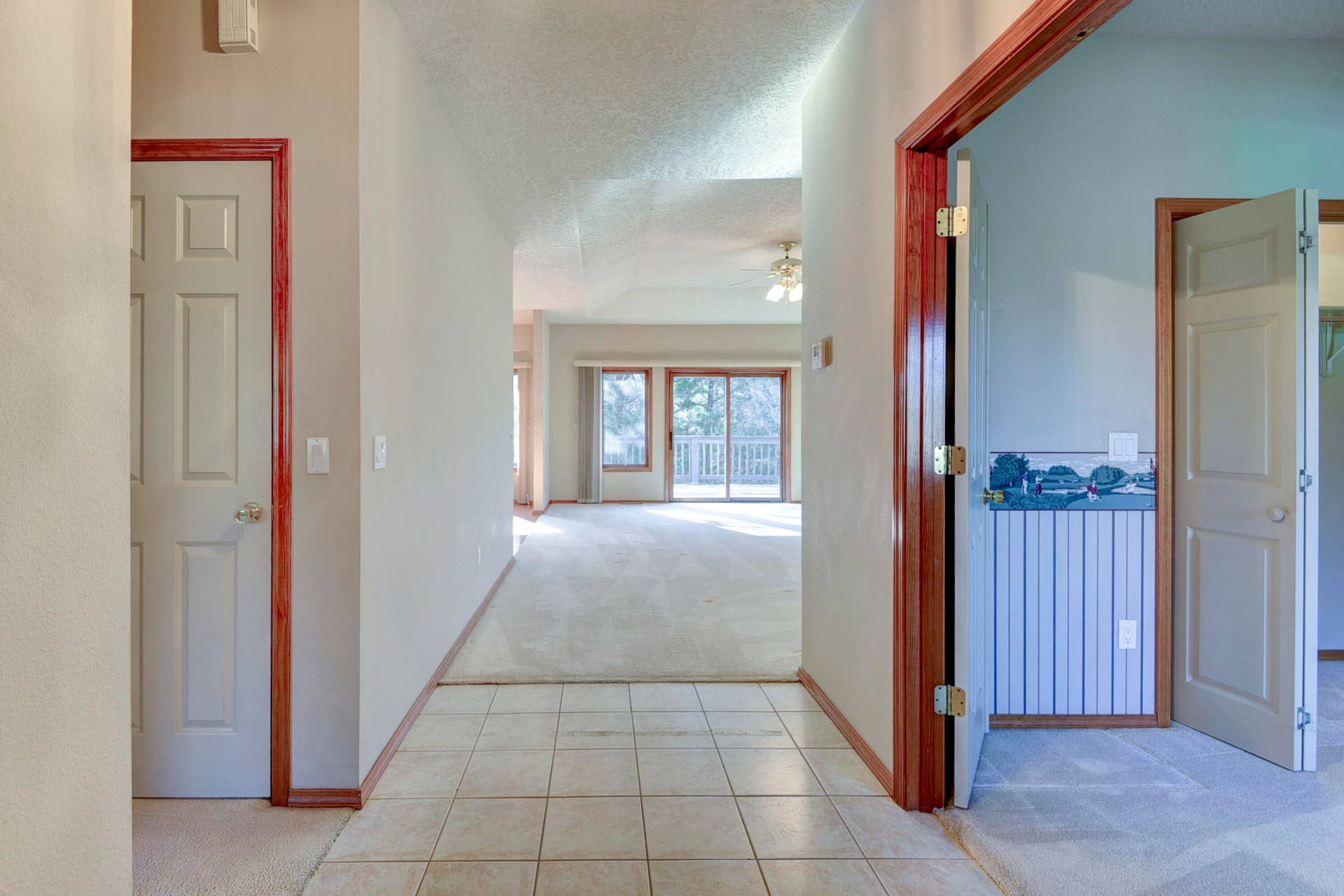 1304 Stoneycreek Lane, Branson West, MO 65737 Entry