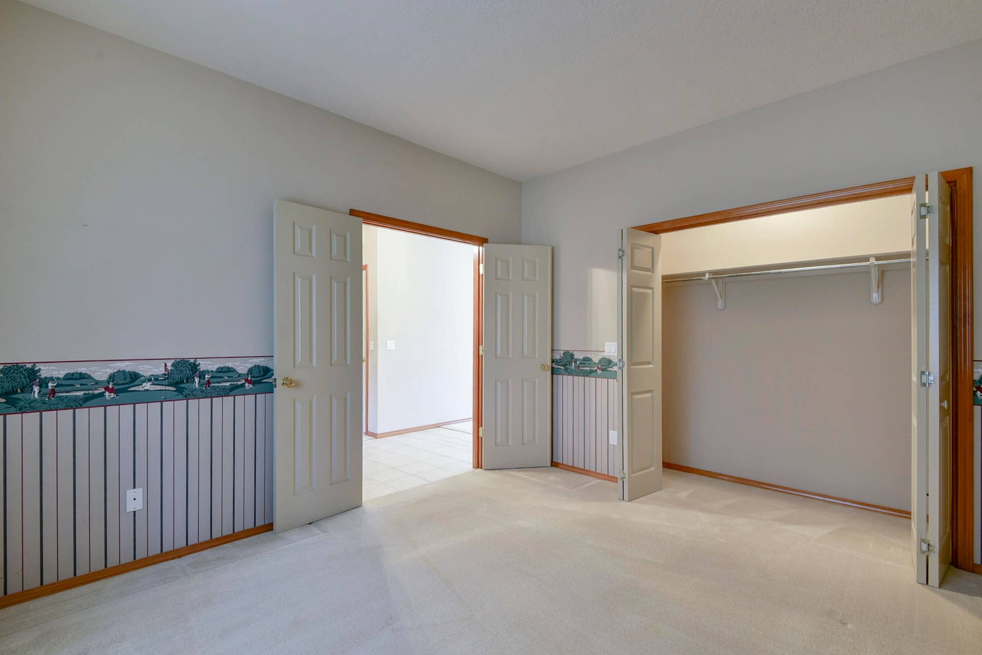 1304 Stoneycreek Lane, Branson West, MO 65737 Nice and Neutral
