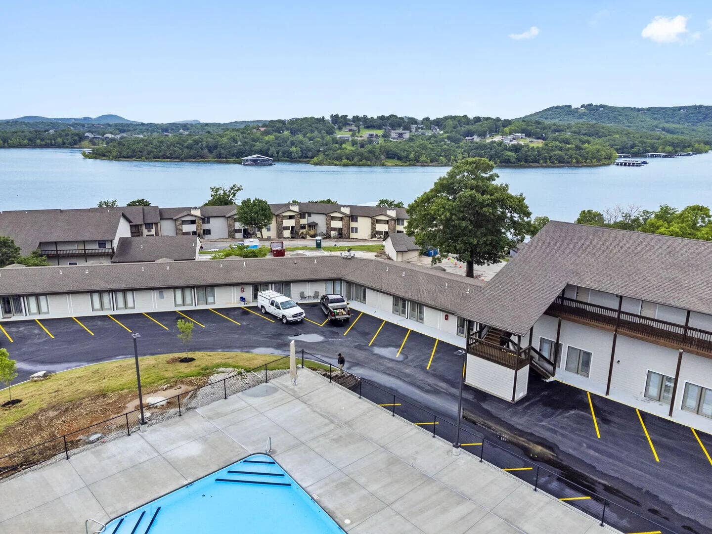 100 Getaway Circle, #116, Kimberling City, MO 65686 image_166584309