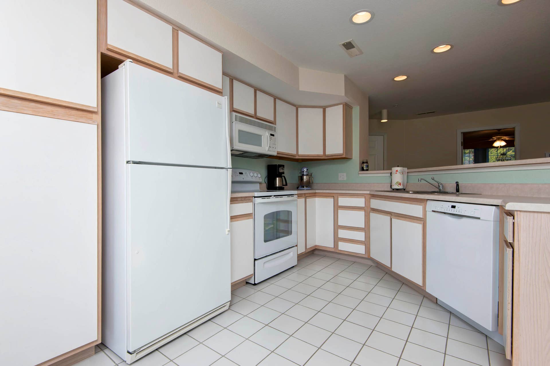 Plenty of cabinets.