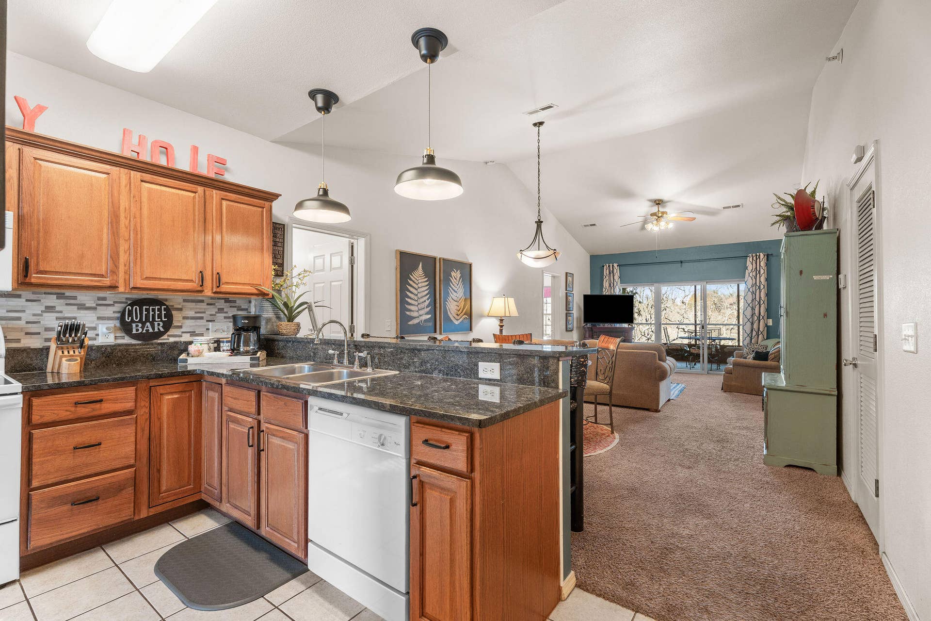1071 Golf Dr 5