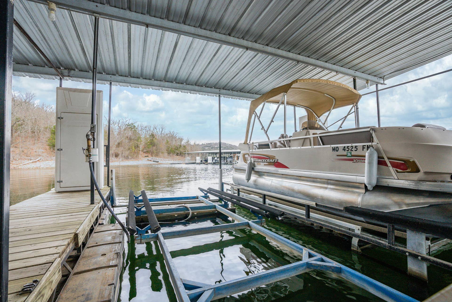 Table Rock Lake Home Boat Slip