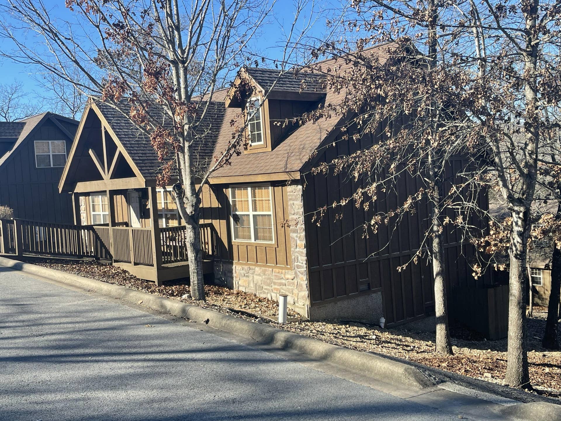 61 Bells Ave., Branson West, MO 65737 Great 2 Bedroom Lodge