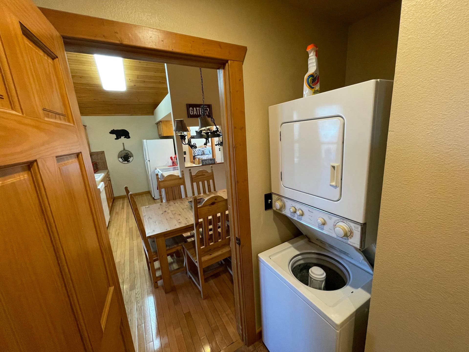 61 Bells Ave., Branson West, MO 65737 Washer/Dryer