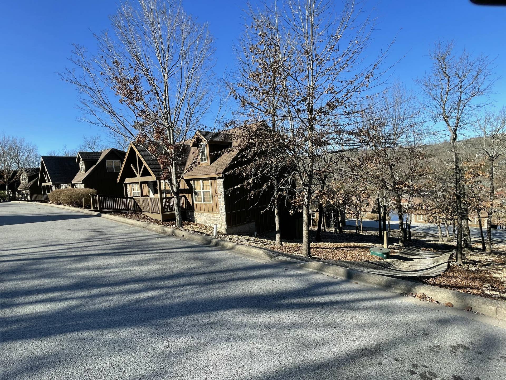 61 Bells Ave., Branson West, MO 65737 Great Walk In Cabin